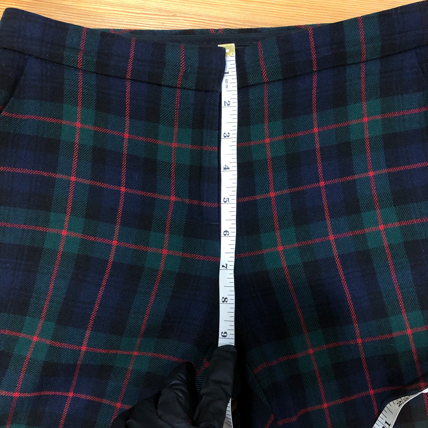 Burberry Tartan Wool Slim Ankle Trousers Size US 2 Black/Red/Dark Green
