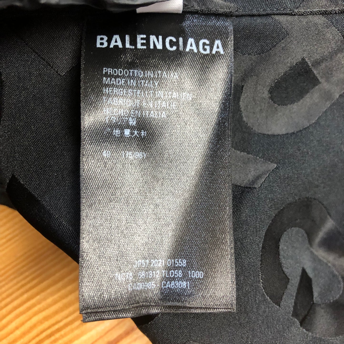 Balenciaga Logo Pattern Shirt Size 40 Black