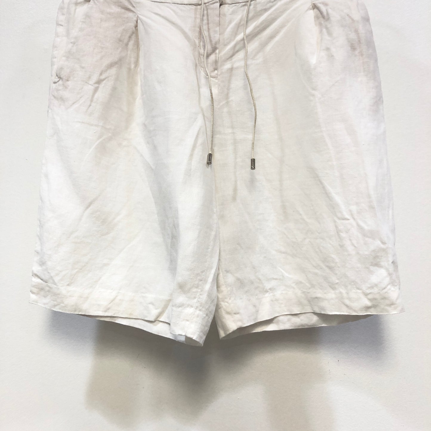 Loro Piana White Linen Shorts Size 44