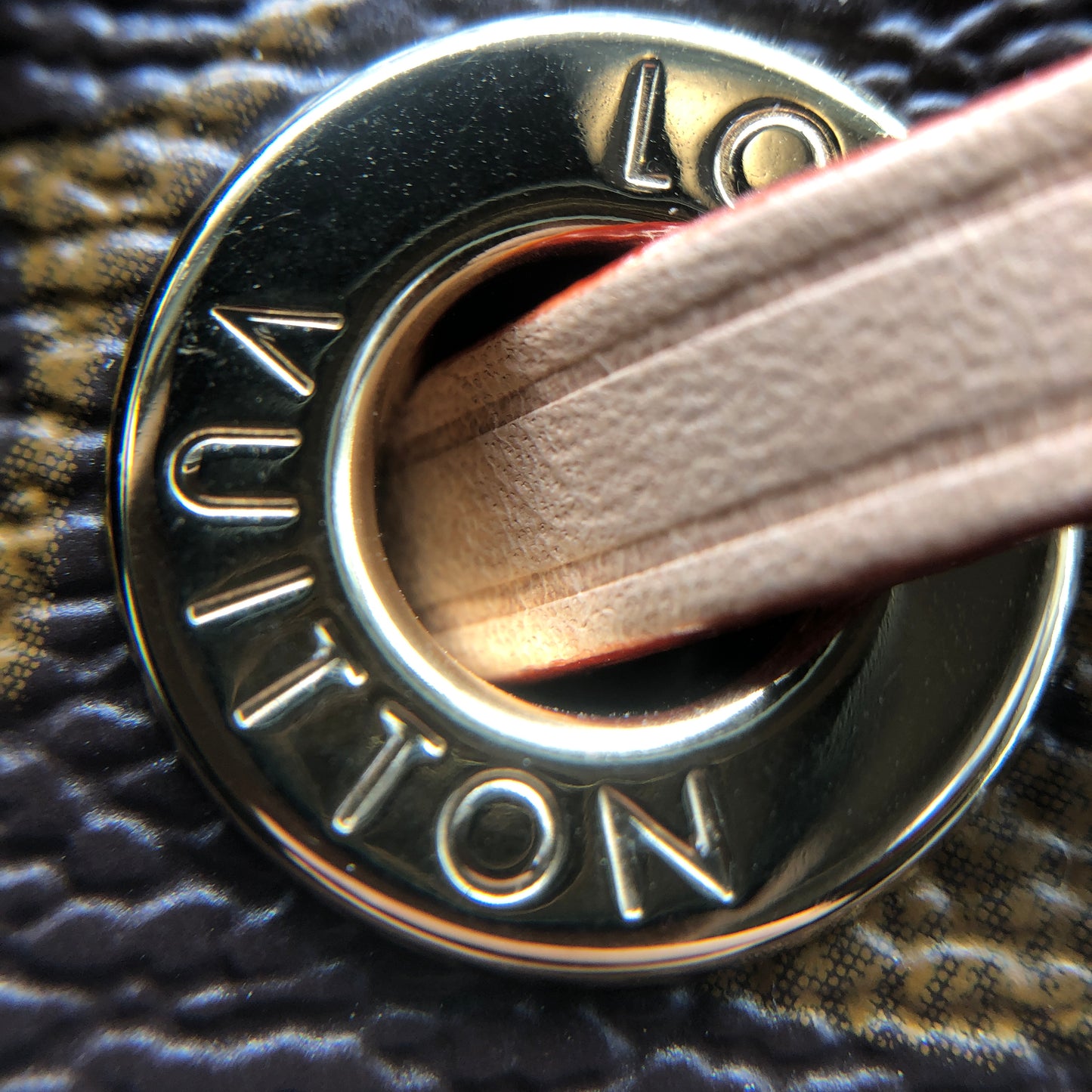 Louis Vuitton Brown Monogram Neonoe BB Bucket Bag