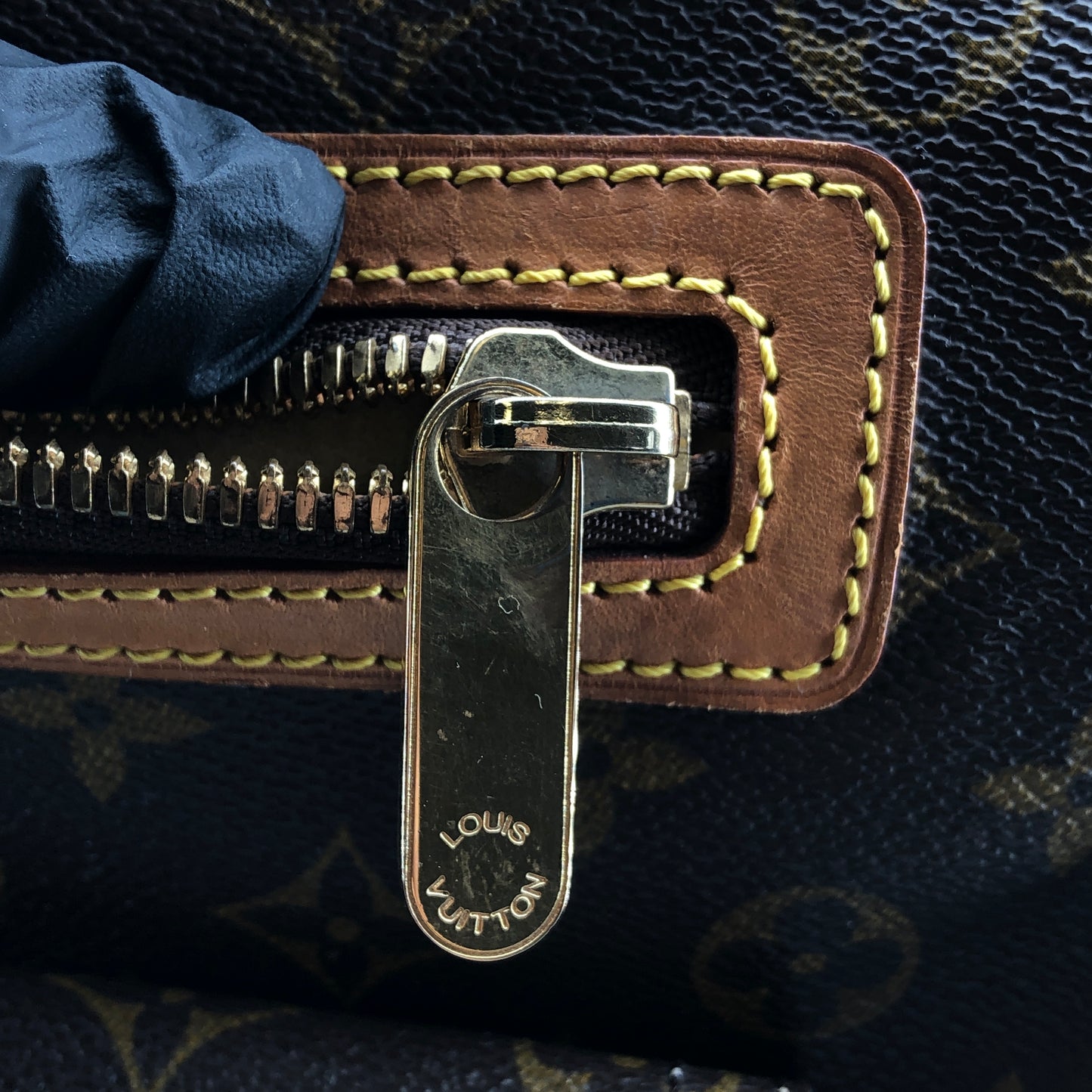 Louis Vuitton Hudson Monogram Canvas Shoulder Bag Brown