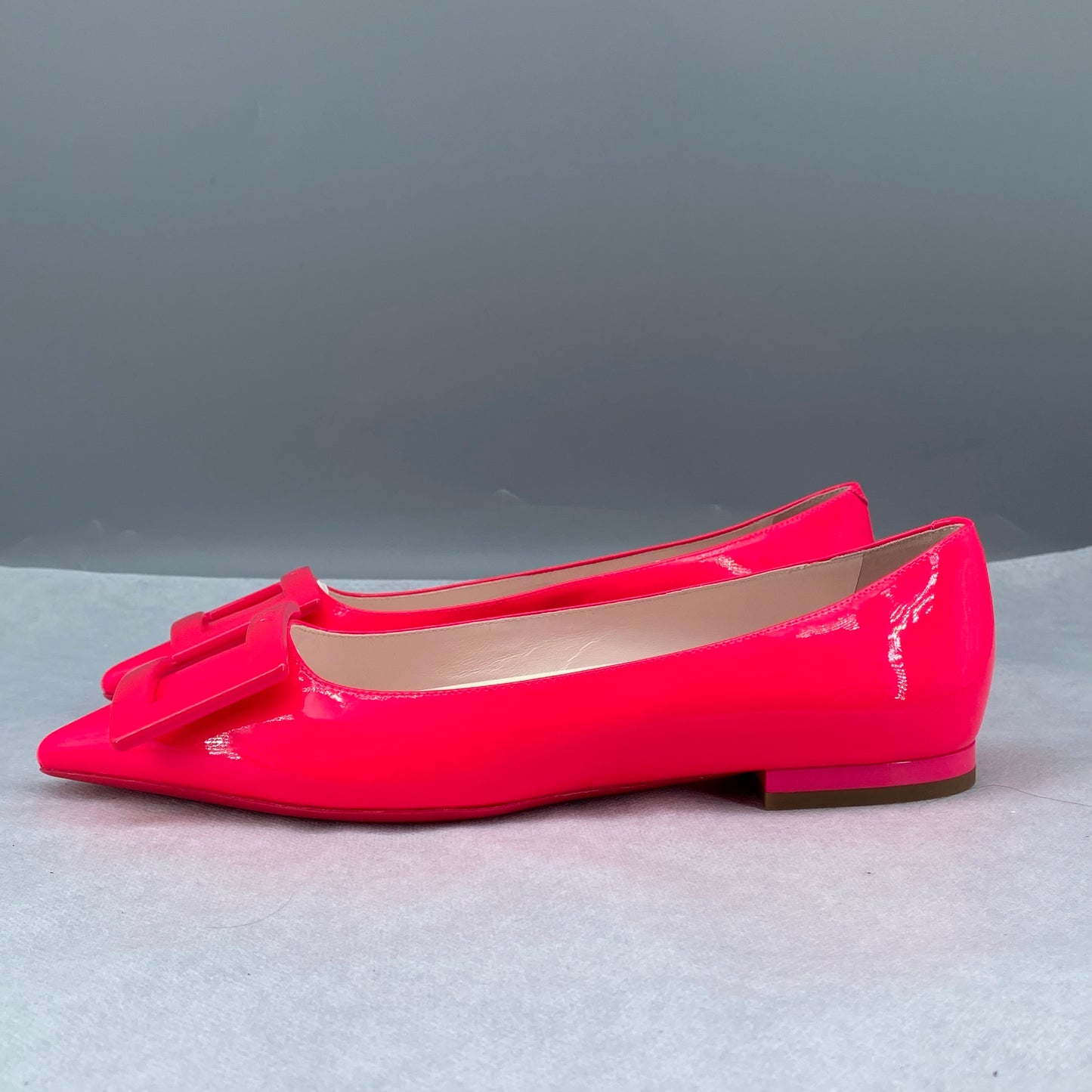 Roger Vivier Women Hot Pink Patent Square Buckle Flat Pumps Size 35.5