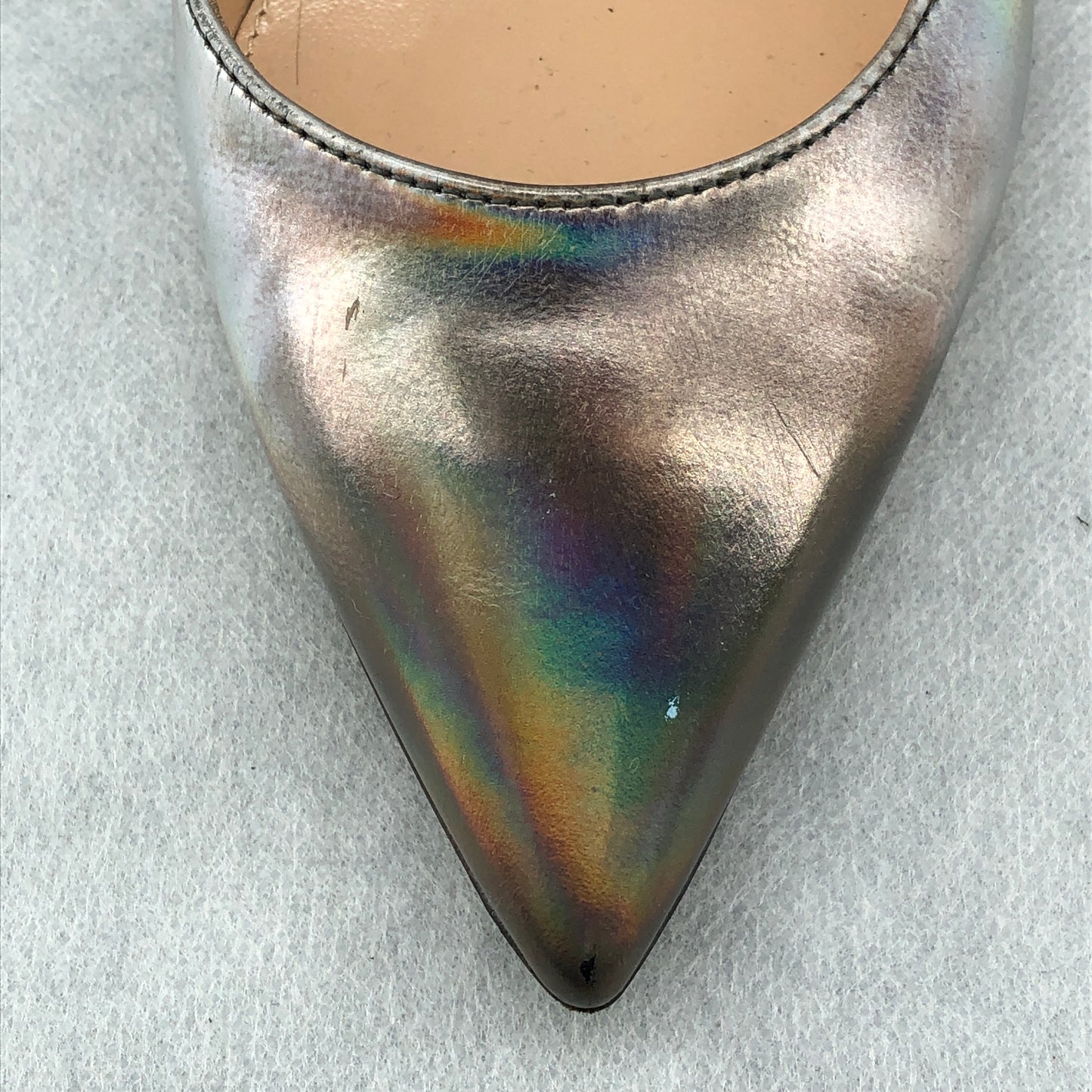 Gianvito Rossi Rainbow Silver Metallic Pointed Stiletto Pumps 35.5