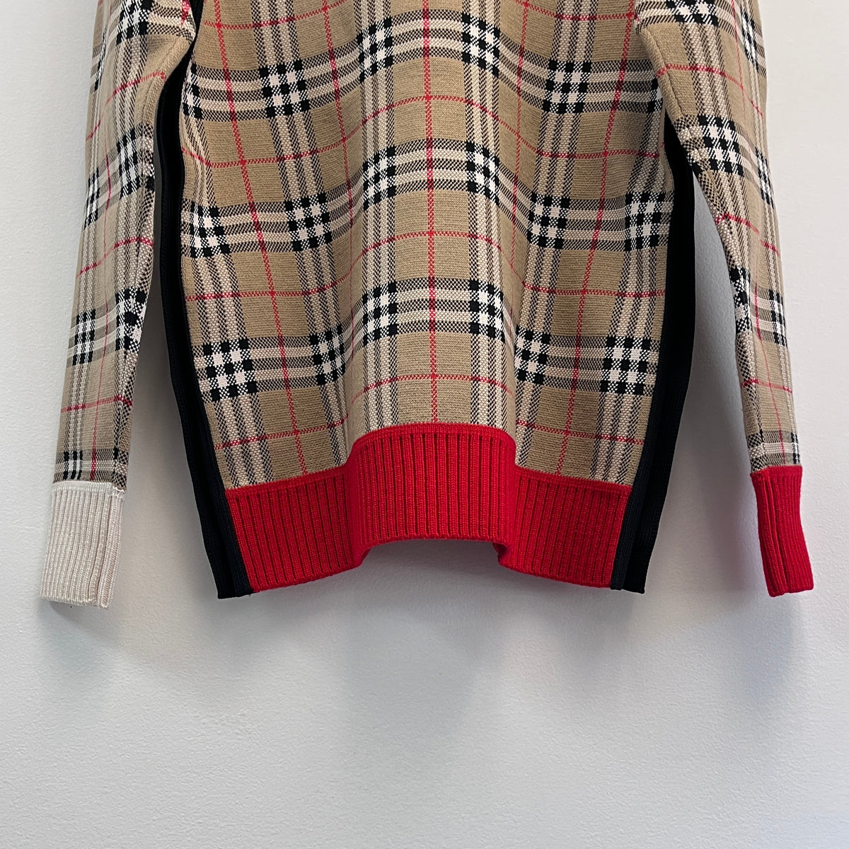 Burberry Tan Vintage Check Crewneck Knit Sweater Size S