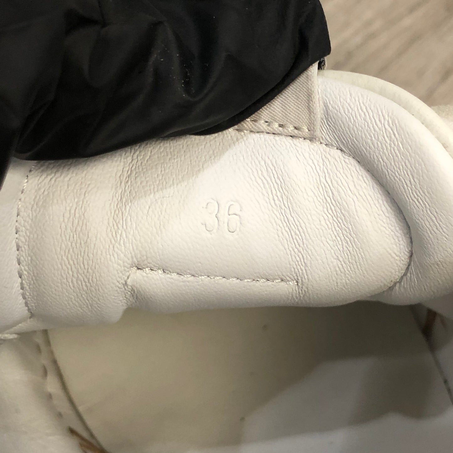 Hermes Women's Calfskin Low Top Lace Up Casual Sneaker Shoes 36 White