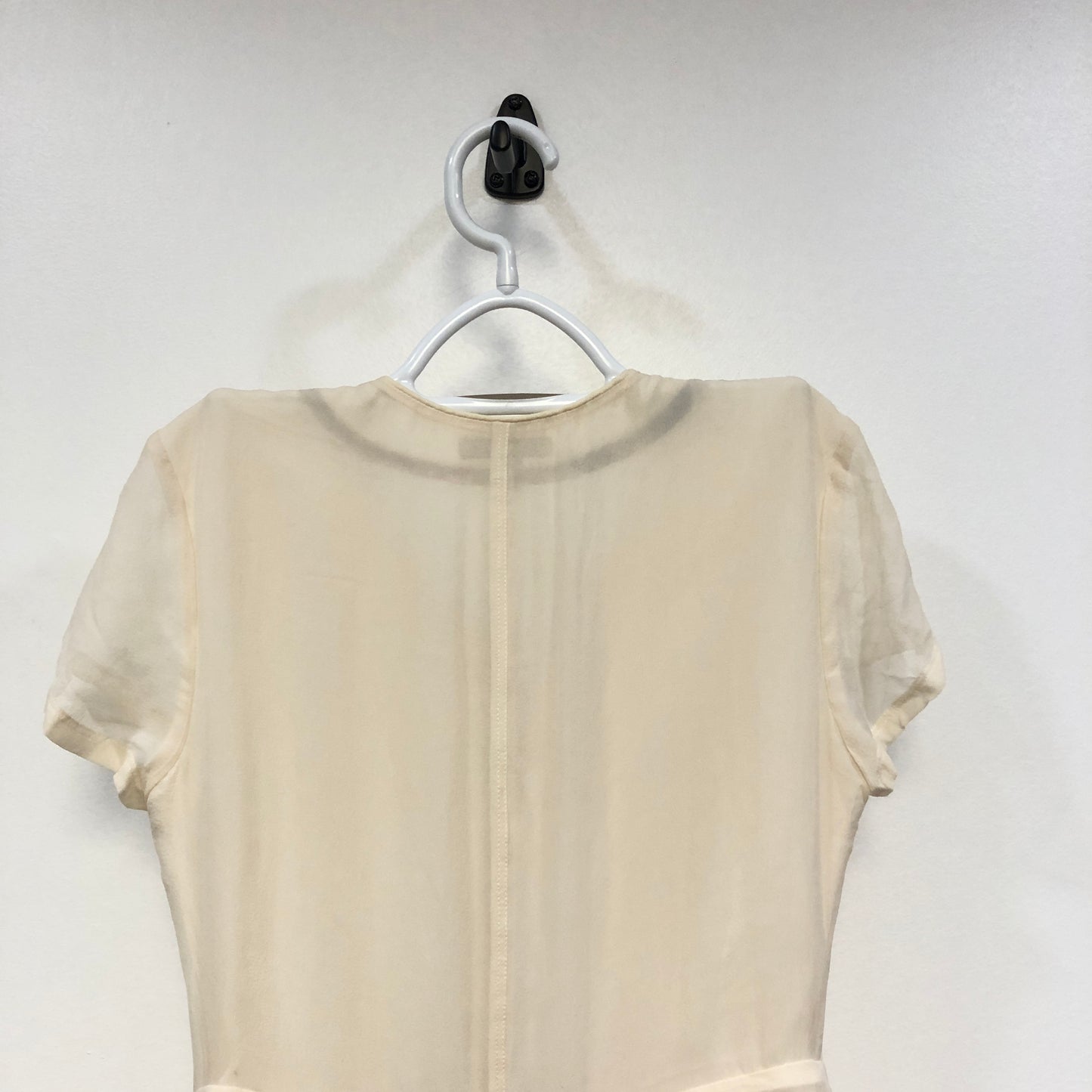 Burberry Beige V-Neck Short Sleeve Pleated Mini Dress Size XS