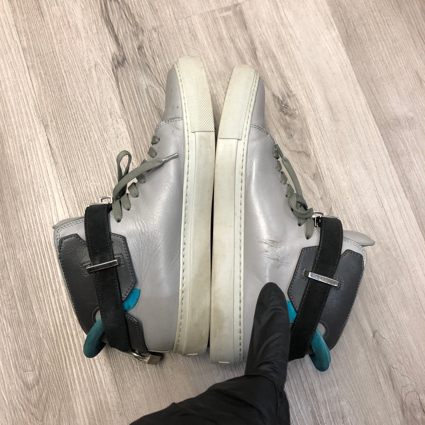 Buscemi Men's High-Top Sneakers Size 41 Light Grey