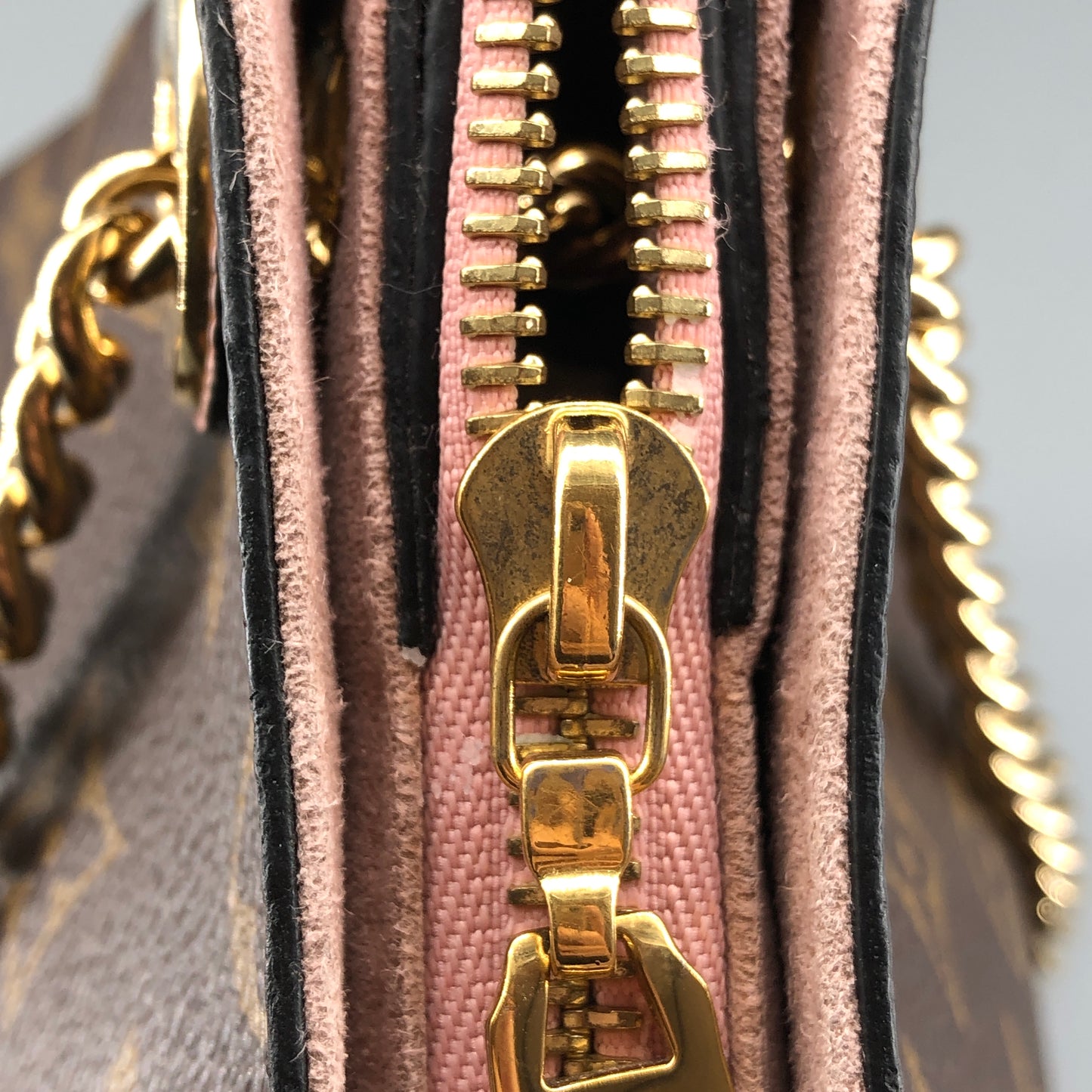 Louis Vuitton Brown Monogram & Pink Leather Chain Shoulder Bag