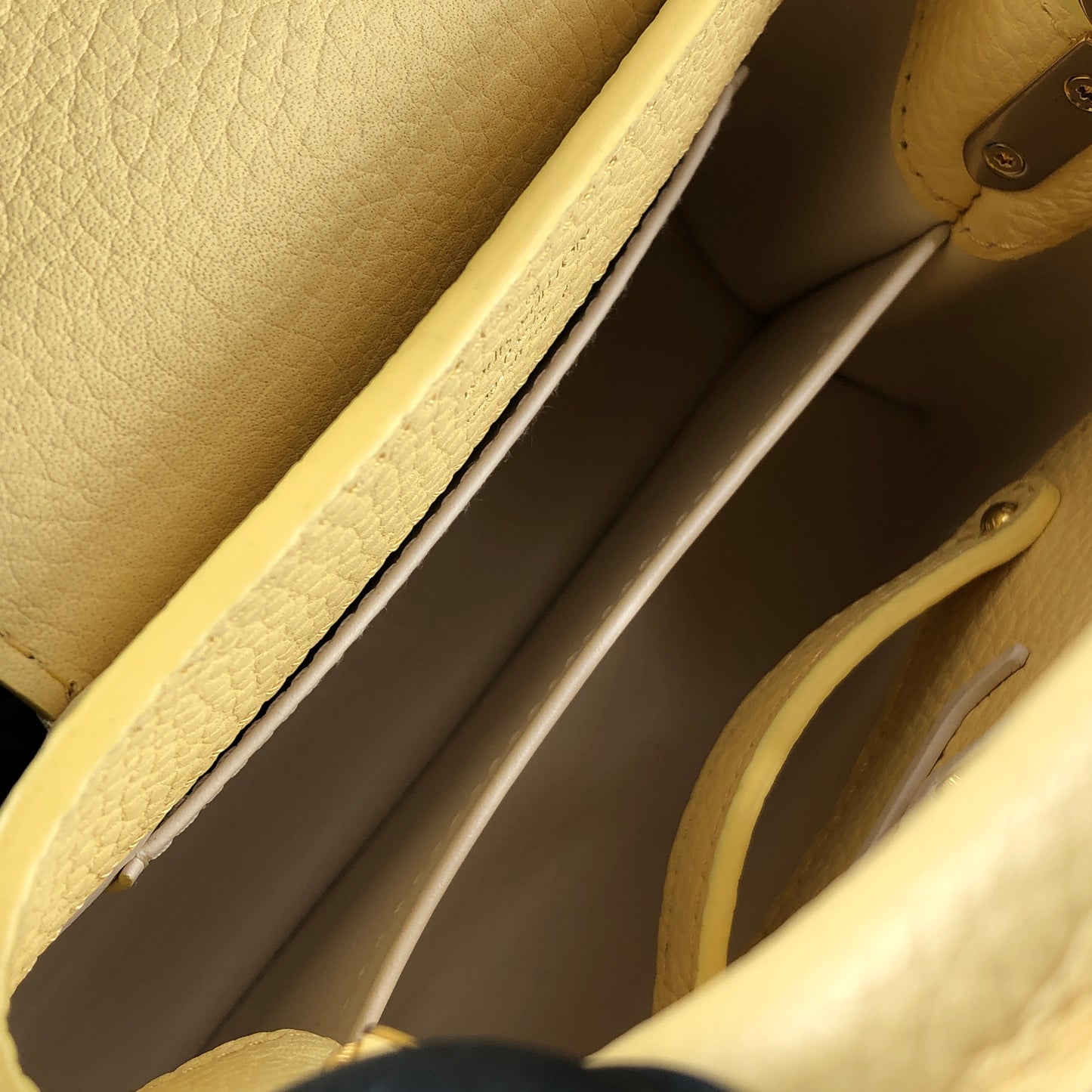 Louis Vuitton Capucines Mini Taurillon Leather Handbag Light Yellow