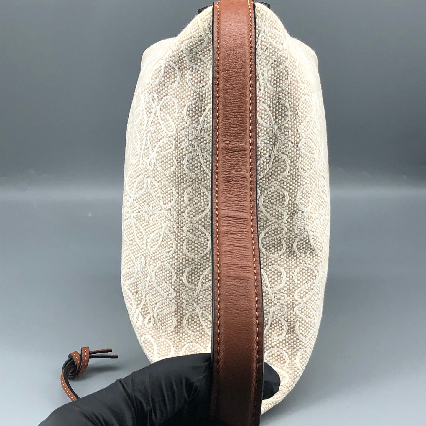 Loewe Anagram Jacquard Cbi Bag Beige/Caramel