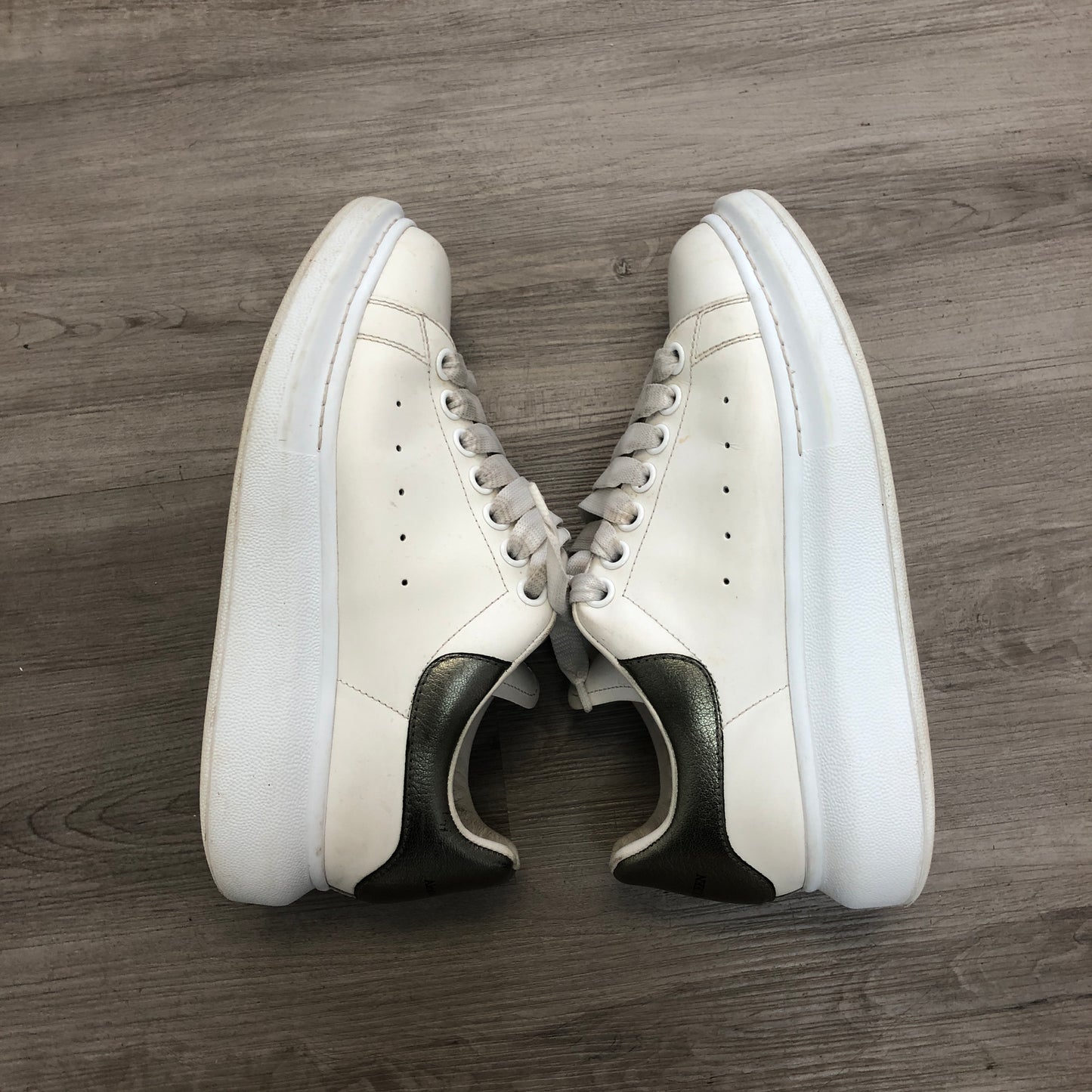 Alexander McQueen Women's Oversized Platform Leather Sneaker Shoes 37 White Metallic Pearl