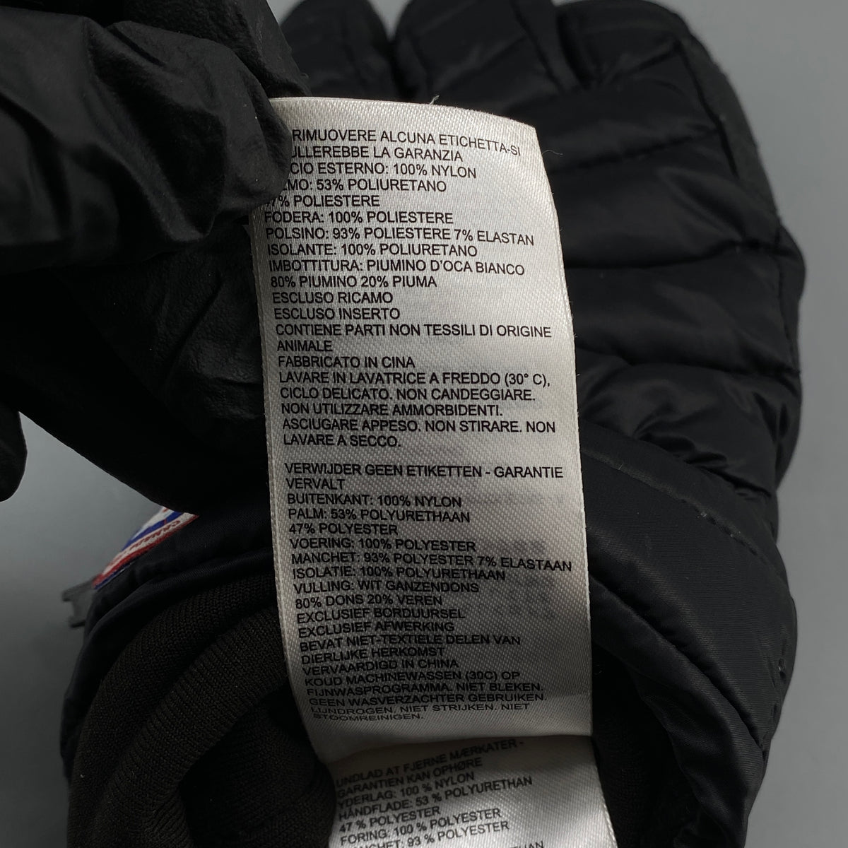 Canada Goose Black Insulated Winter Gloves Size S