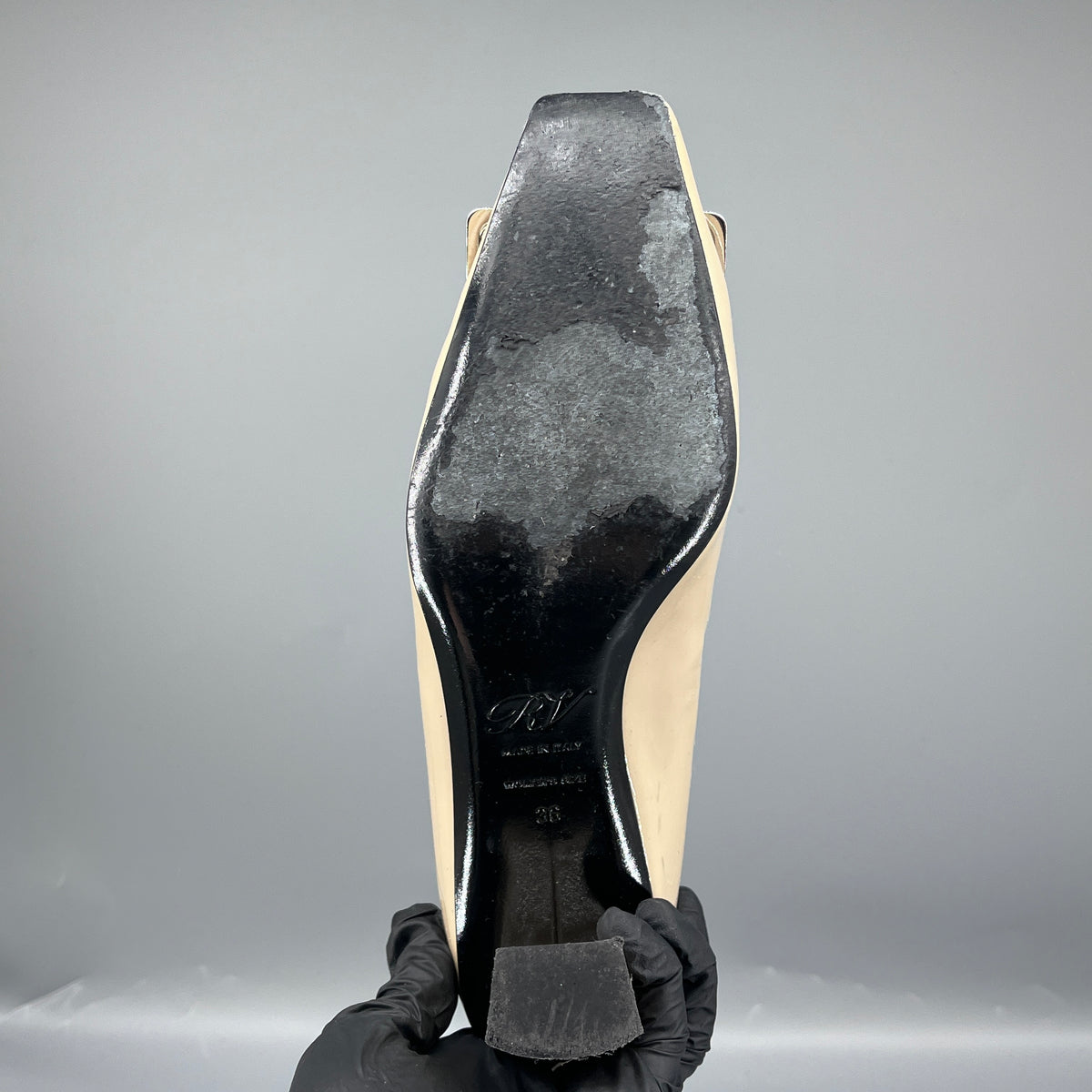 Roger Vivier Women Belle Vivier Square Buckle Pumps size 36