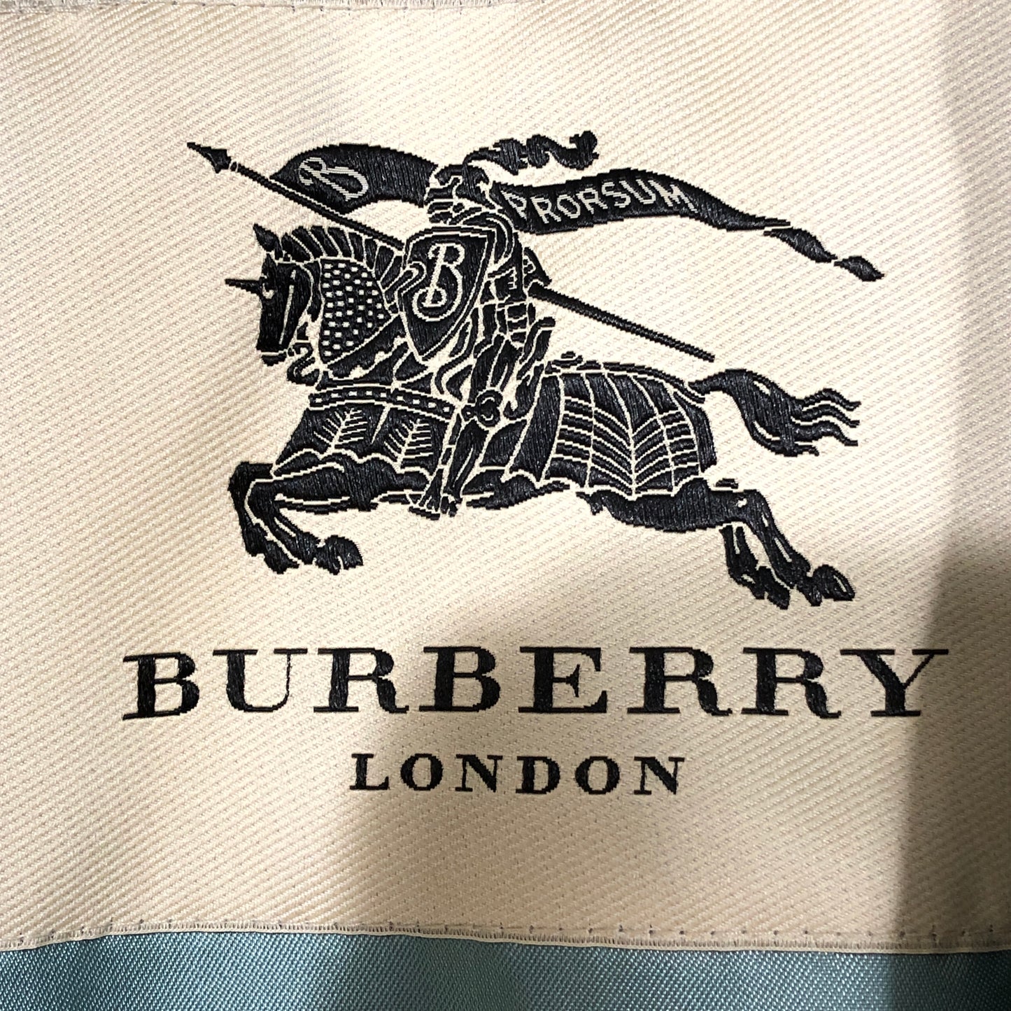 Burberry The Sandringham Tiffany Blue Cotton Trench Coat Size UK 6