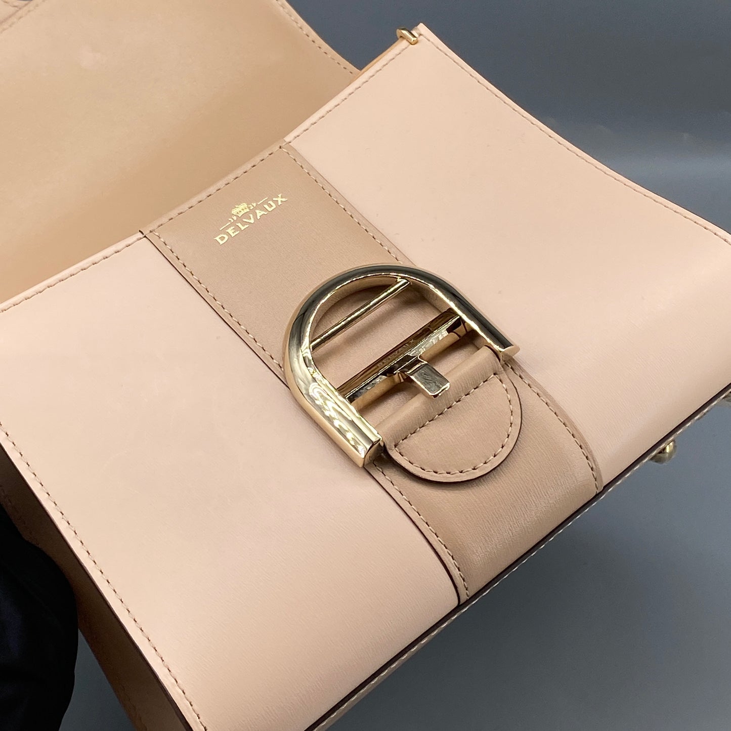 Delvaux Brilliant Nude Smooth Leather Top Handle Bag