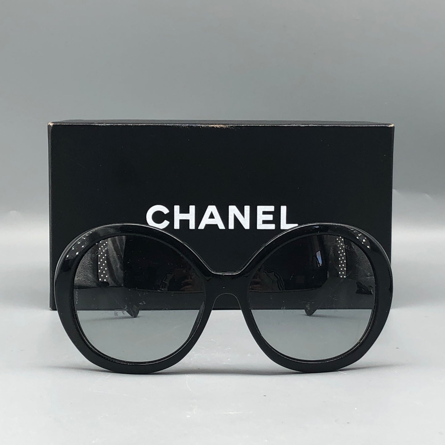Chanel Round Pearl Detail Sunglasses Black