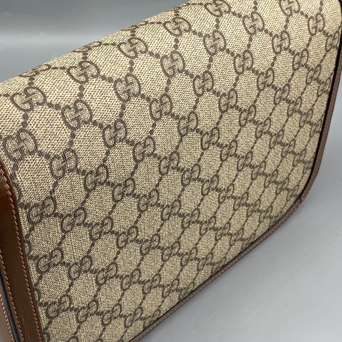 Gucci Beige & Caramel GG Supreme Horsebit 1955 Shoulder Crossbody Bag