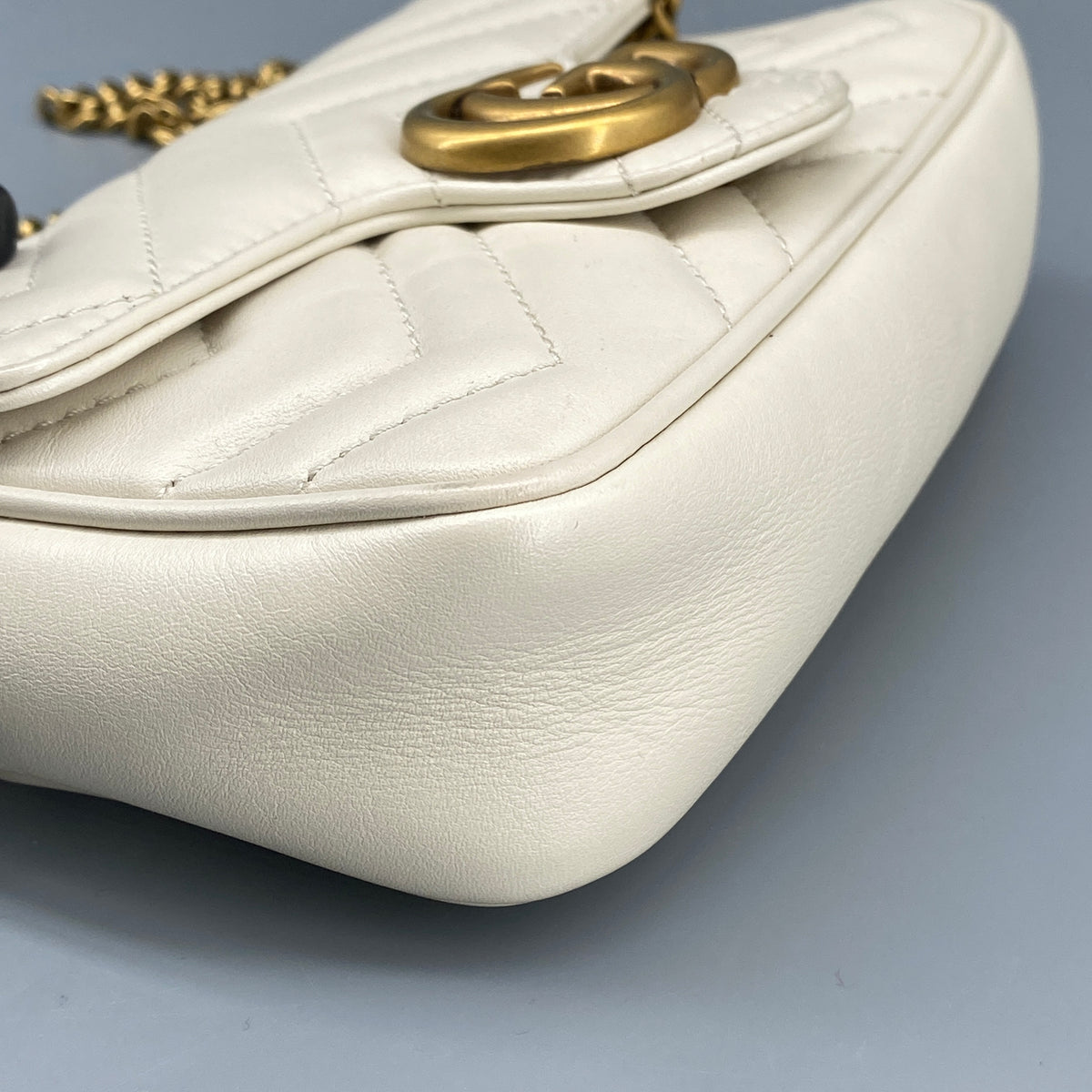 Gucci GG Marmont Super Mini Bag Cream Leather Crossbody Bag