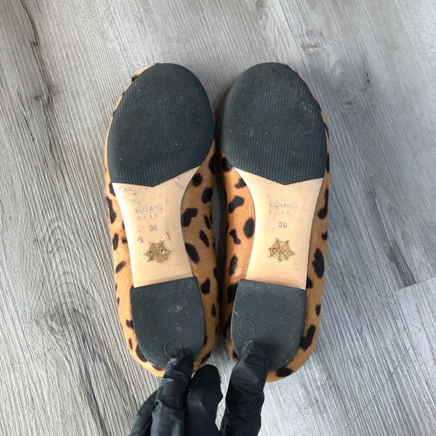 Charlotte Olympia Women's Leopard Calf Hair Kitty Flat Pumps Size 38 Black Brown Yellow Gold