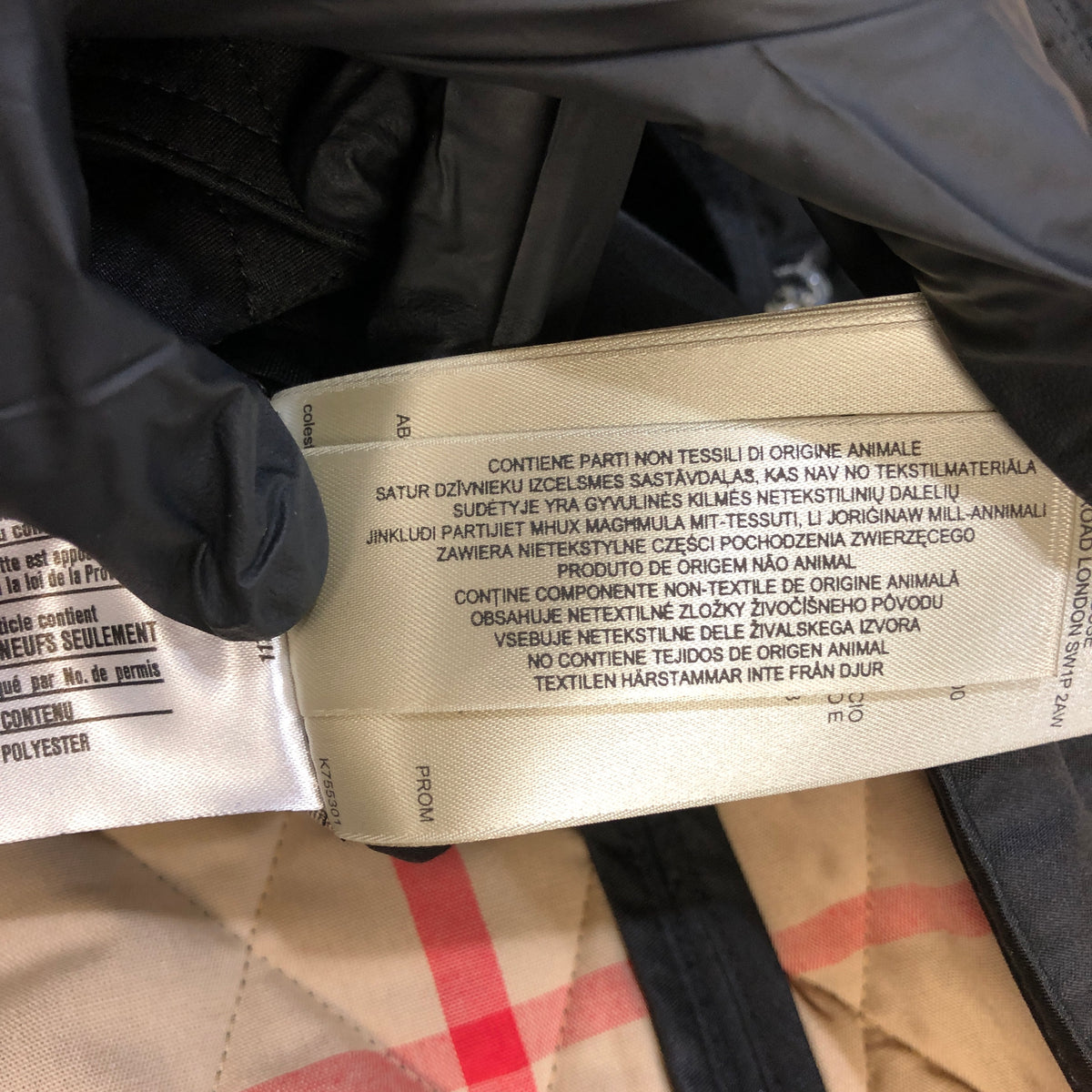 Burberry Black Quilted Double Breasted Coat Size S