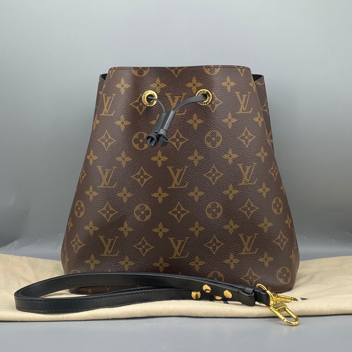 Louis Vuitton Monogram NeoNoe Bucket Shoulder Bag