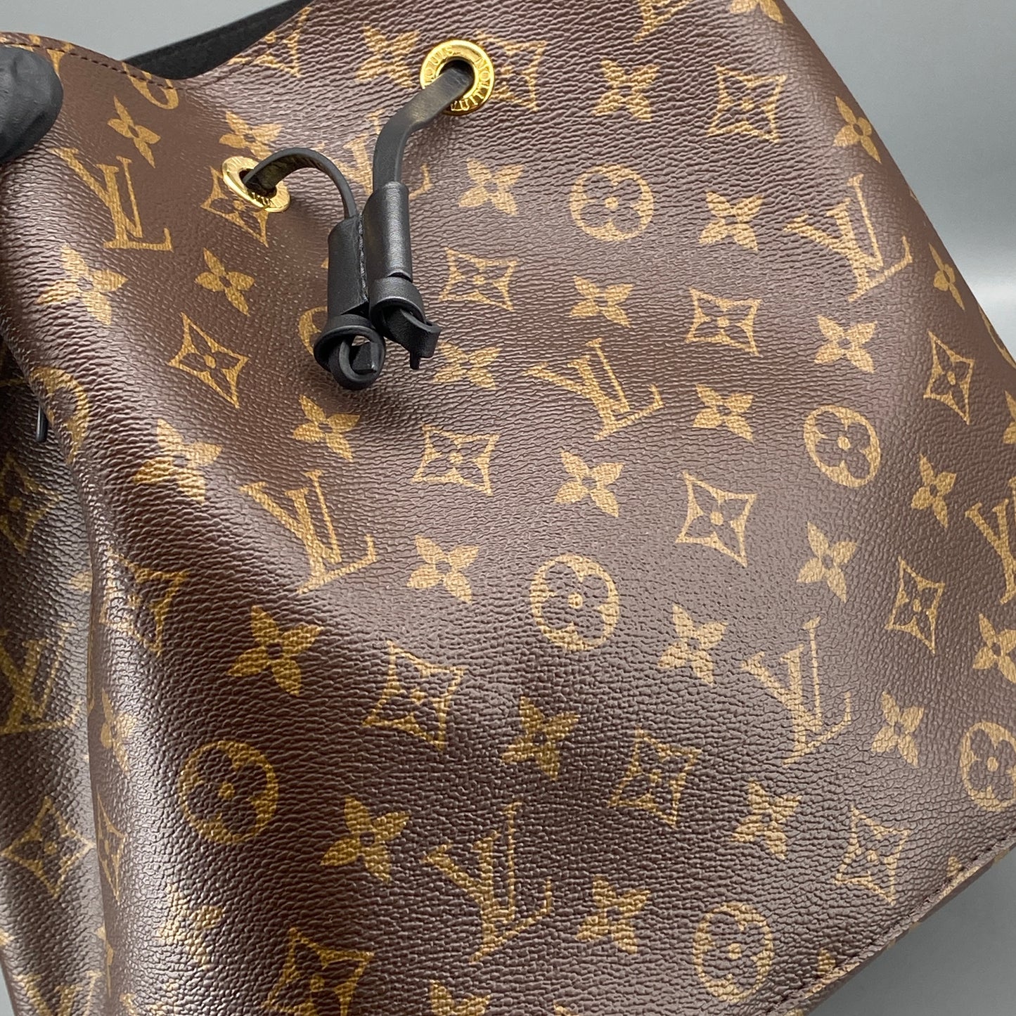 Louis Vuitton Monogram NeoNoe Bucket Shoulder Bag