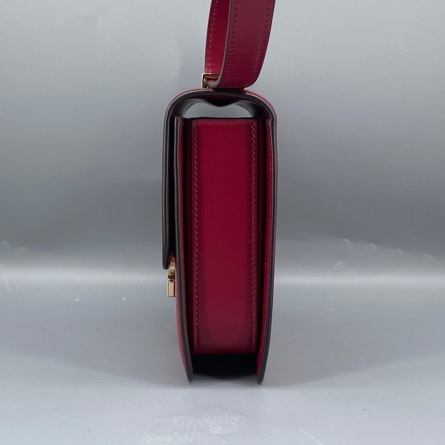 Cartier Red Smooth Leather Flap Crossbody Bag