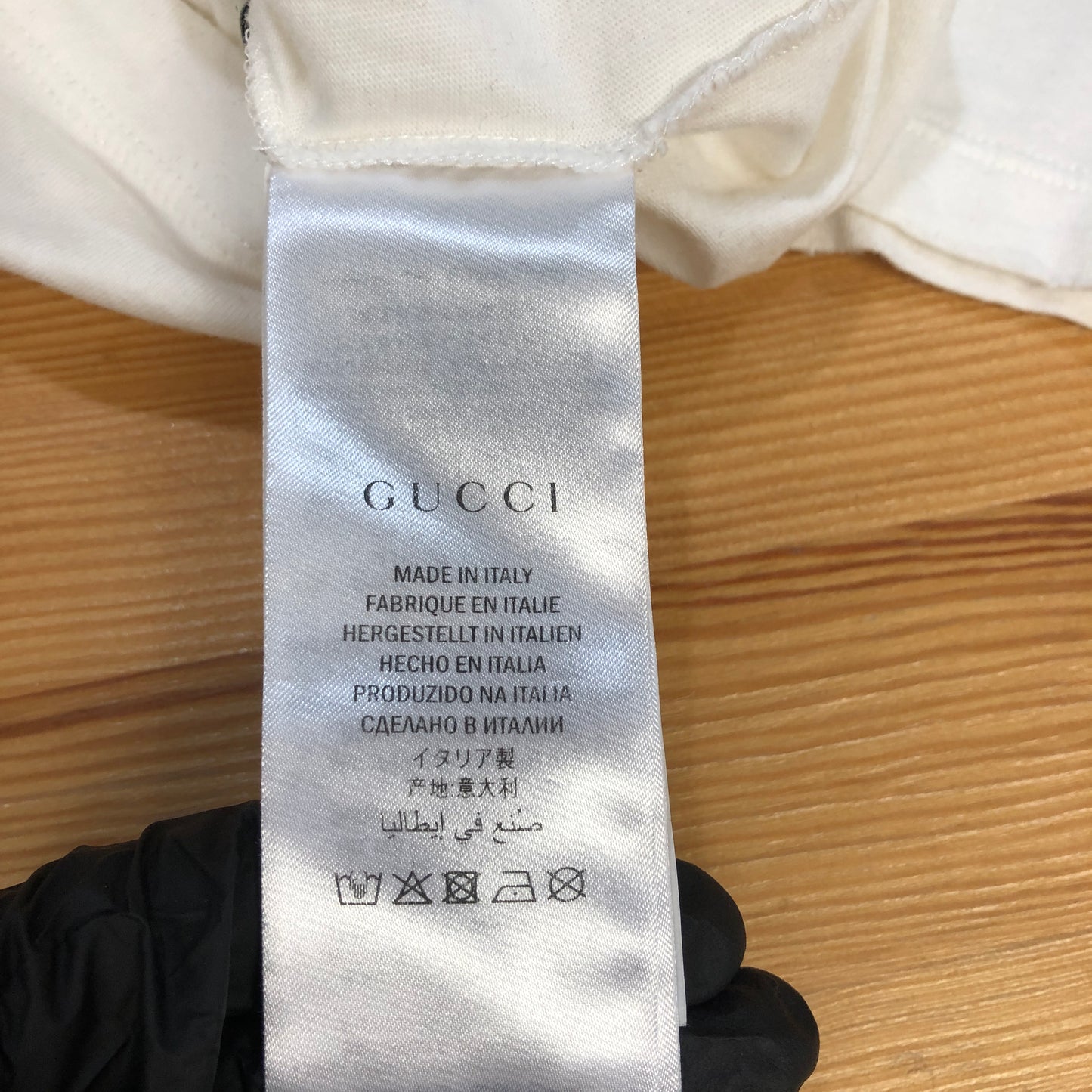 Gucci White Logo & Rabbit Print T-Shirt Size S