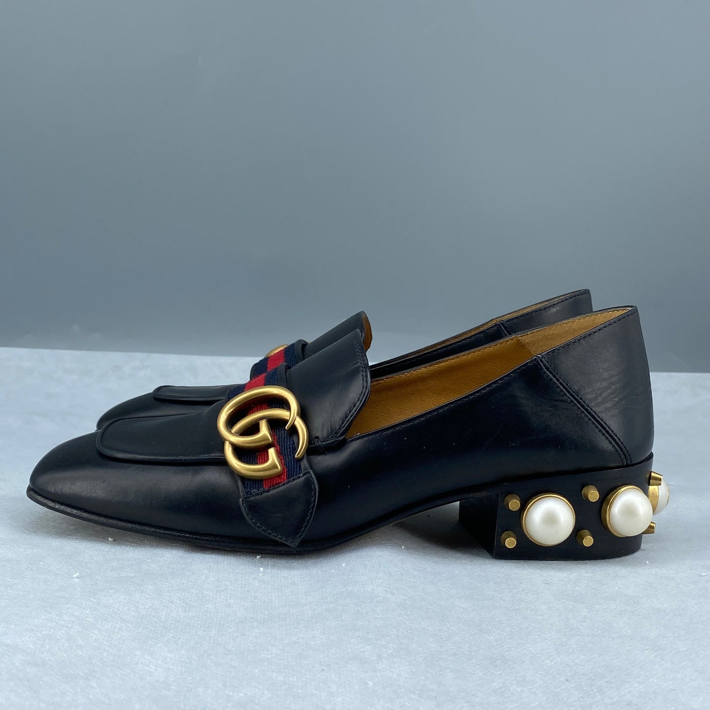Gucci Women's Pearl Heel Loafers Size 35.5 Black