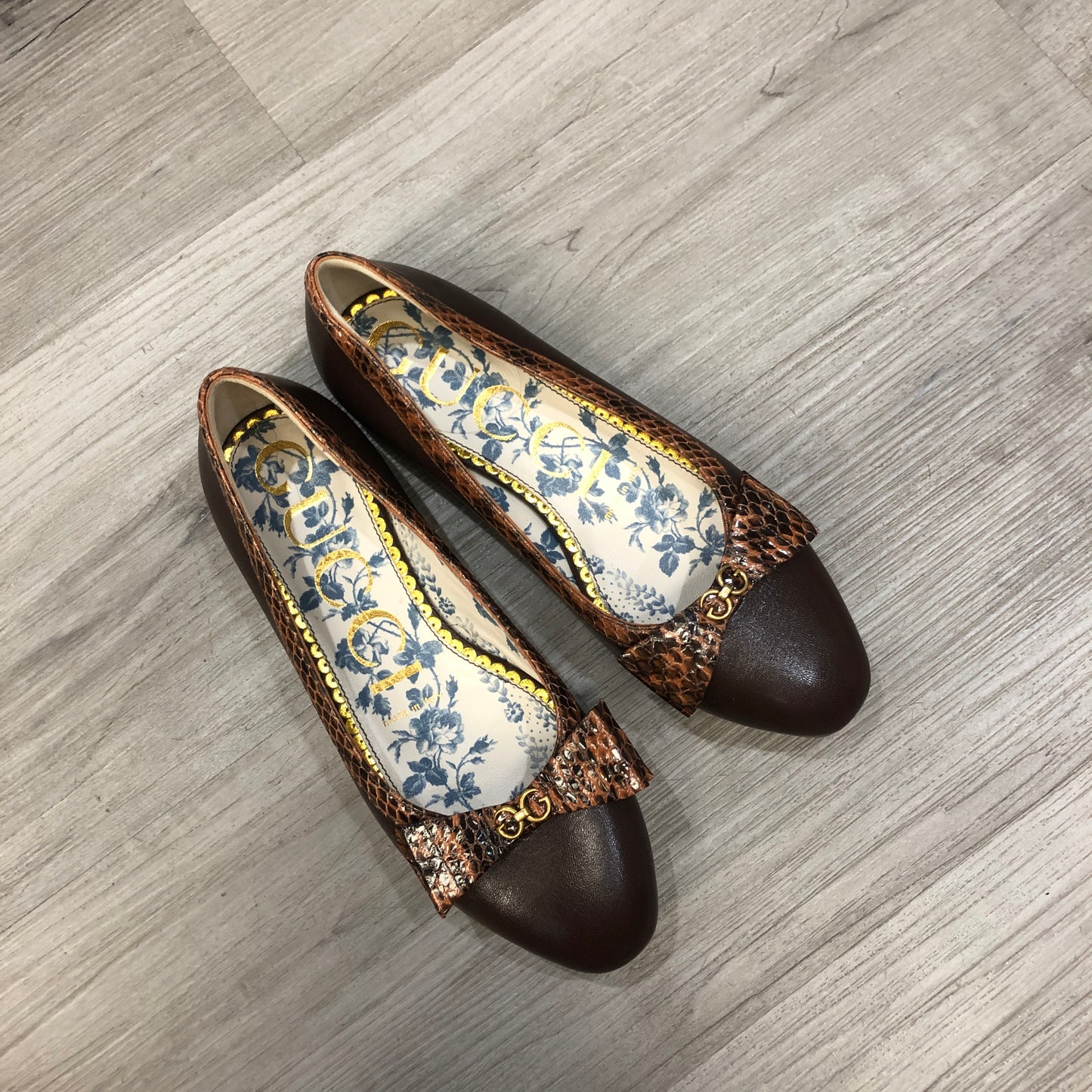 Gucci Snake Trim Double G Flat Loafers Size 35 Brown