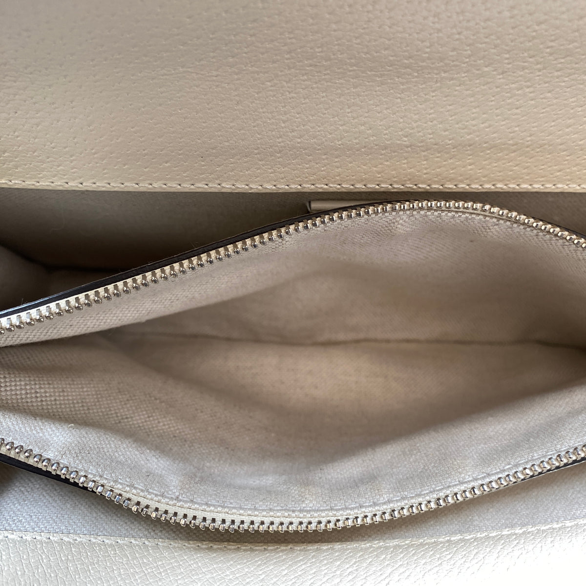 Gucci Medium Dionysus Shoulder Bag Cream Leather