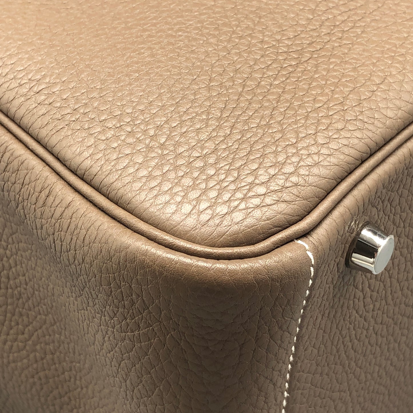 Hermes Lindy 30 Bag Etoupe