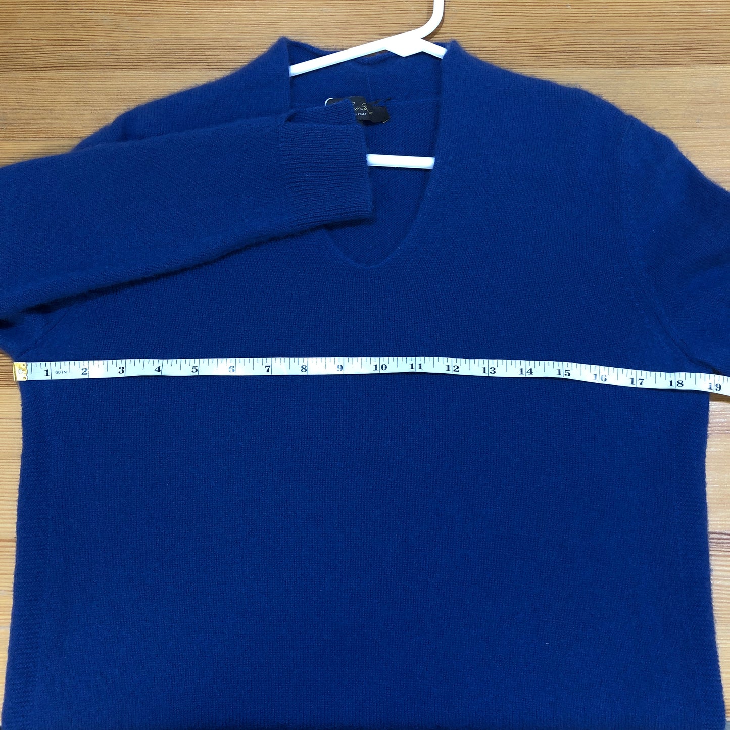 Loro Piana Periwinkle V-Neck Knit Sweater size 42