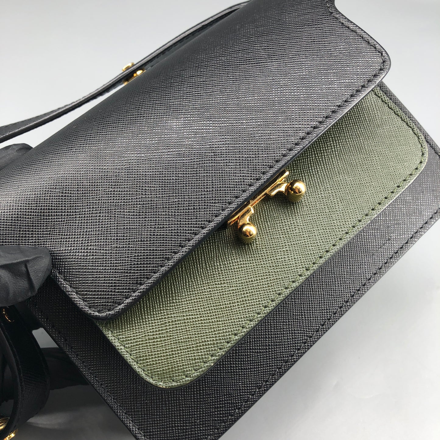Marni Two-Tone Leather Trunk Shoulder Bag Black/Dark Green