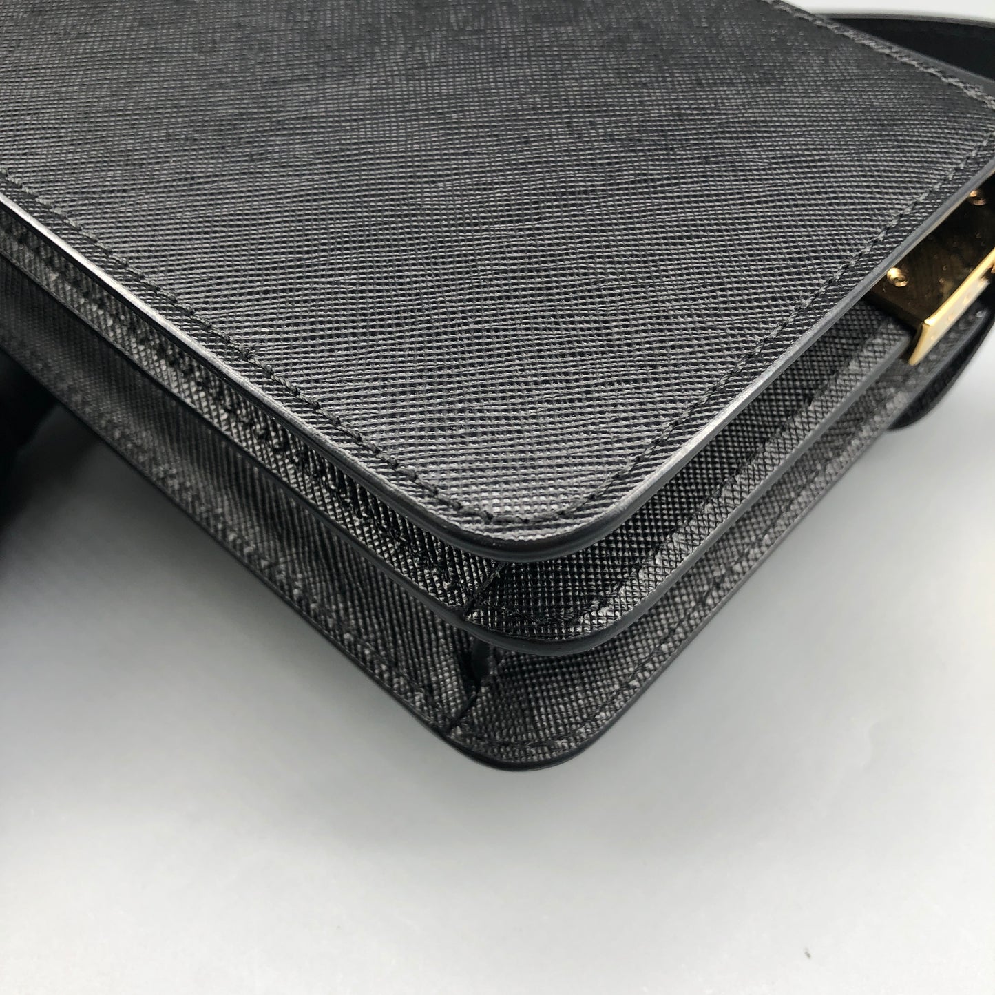Marni Two-Tone Leather Trunk Shoulder Bag Black/Dark Green