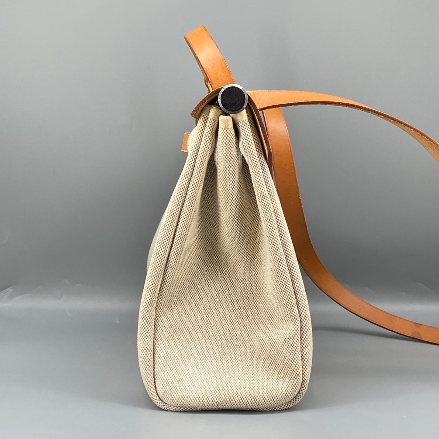 Hermes 2001 Herbag 31 Beige Canvas & Natural Caramel Cowhide Shoulder Bag