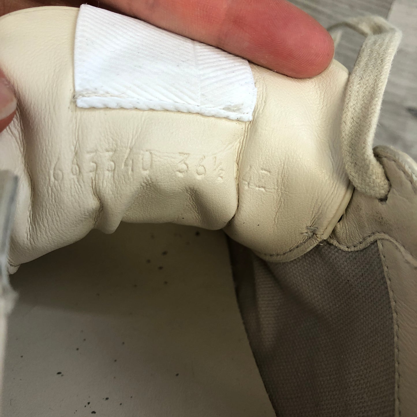 Gucci Rhyton Vintage Logo Leather Sneaker Shoes 36.5 Ivory