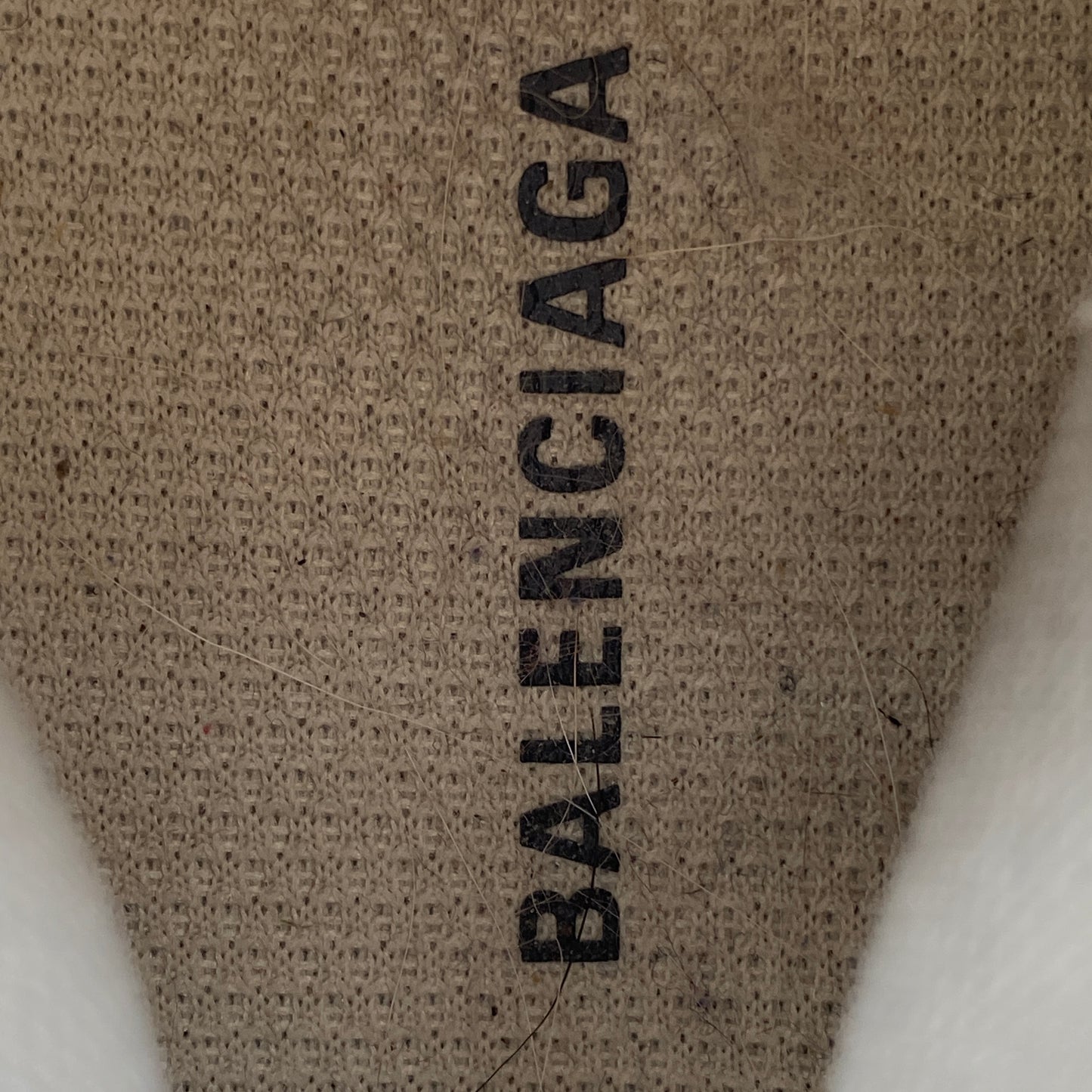 Balenciaga Men‘s Beige Triple S Sneakers Size 42