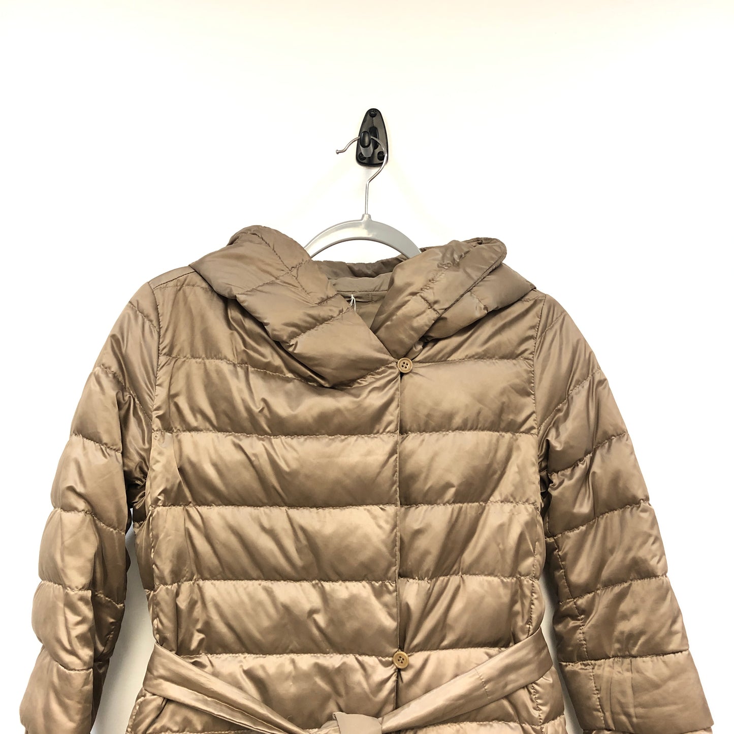 ‘S Max Mara Beige Lightweight Hooded Belted Down Mid-Length Coat Size 2