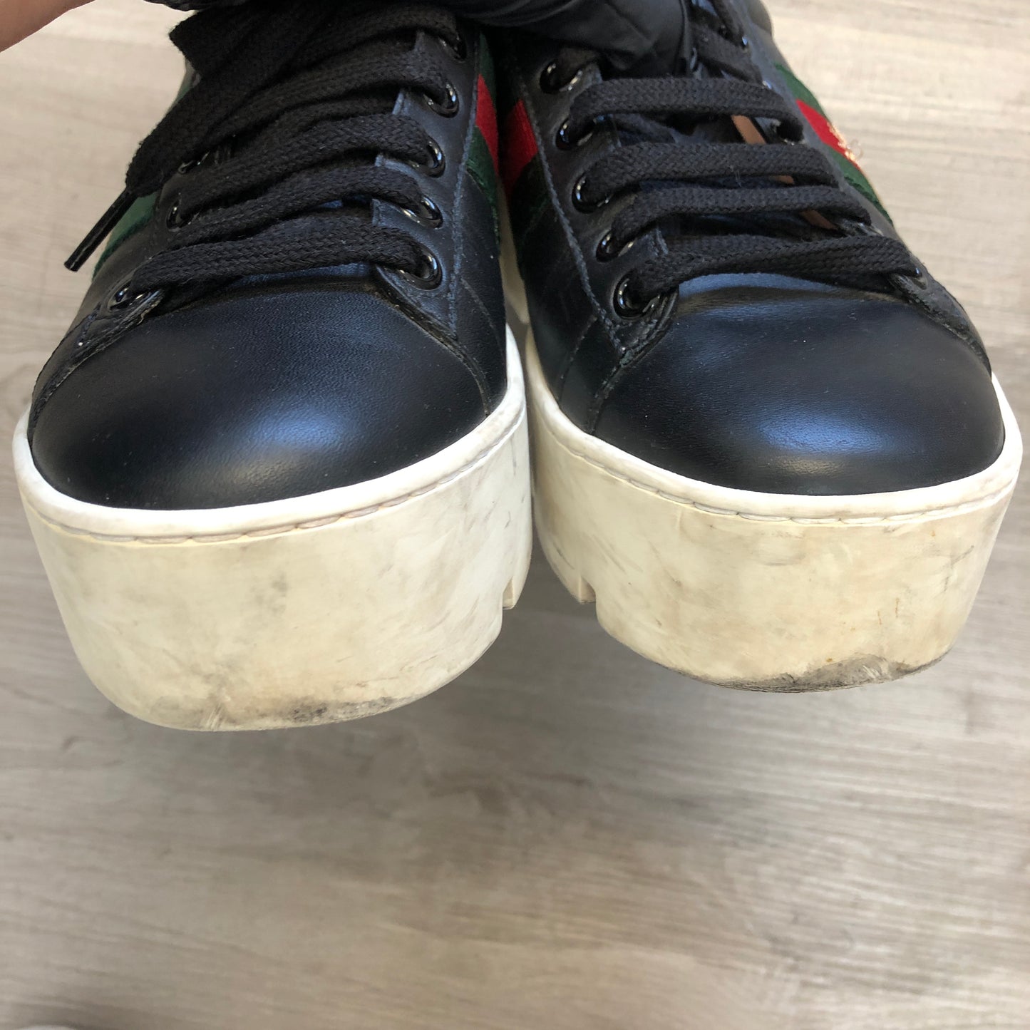 Gucci Ace Bee Embroidered Leather Sneaker Shoes 35 Black