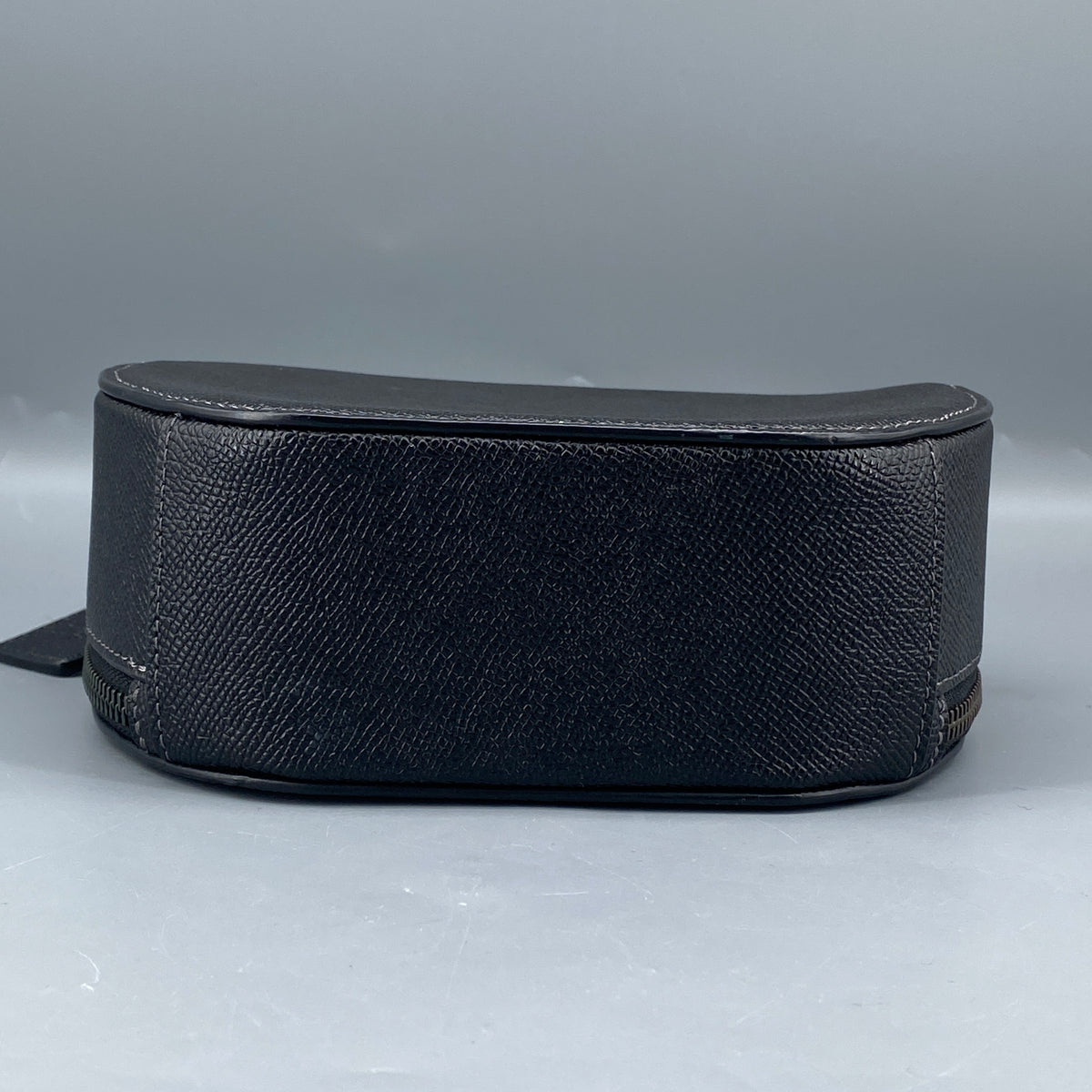 Coach Cat Round Crossbody Bag Black