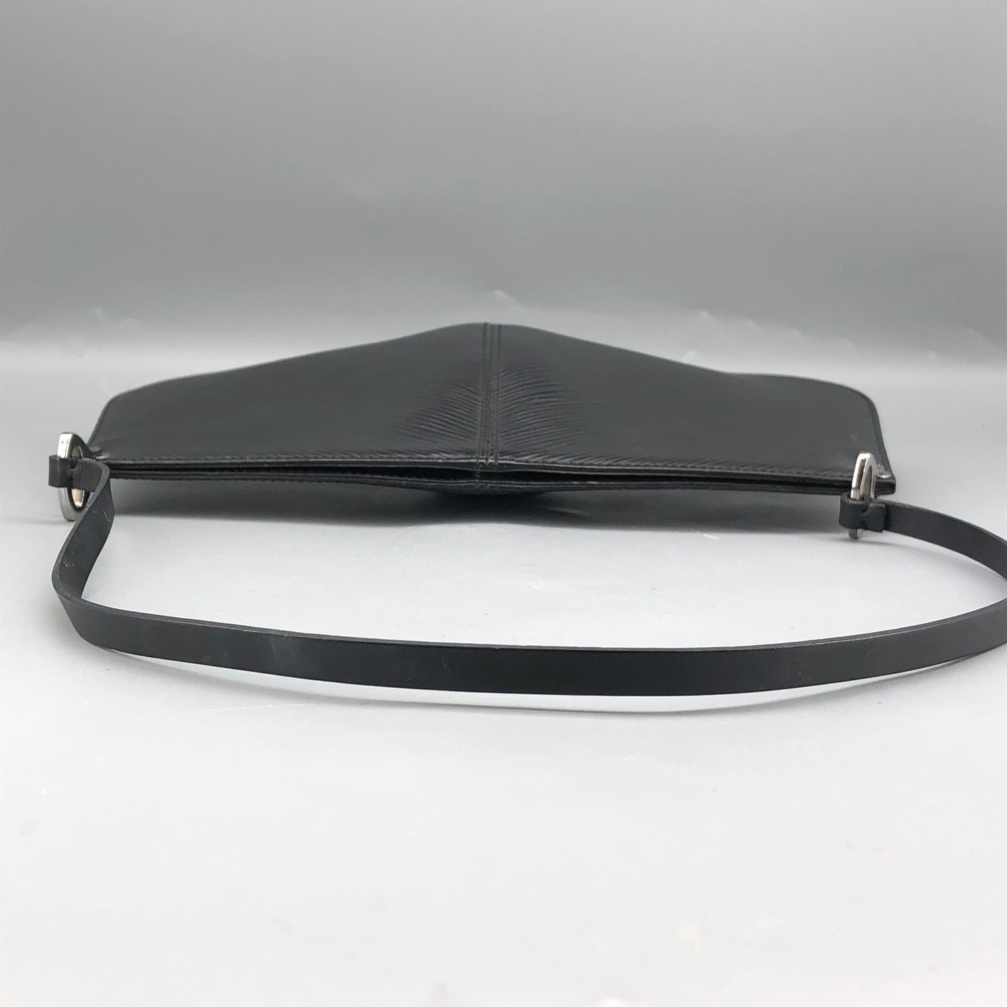 Louis Vuitton Black Epi Pochette Demi-Lune Shoulder Bag