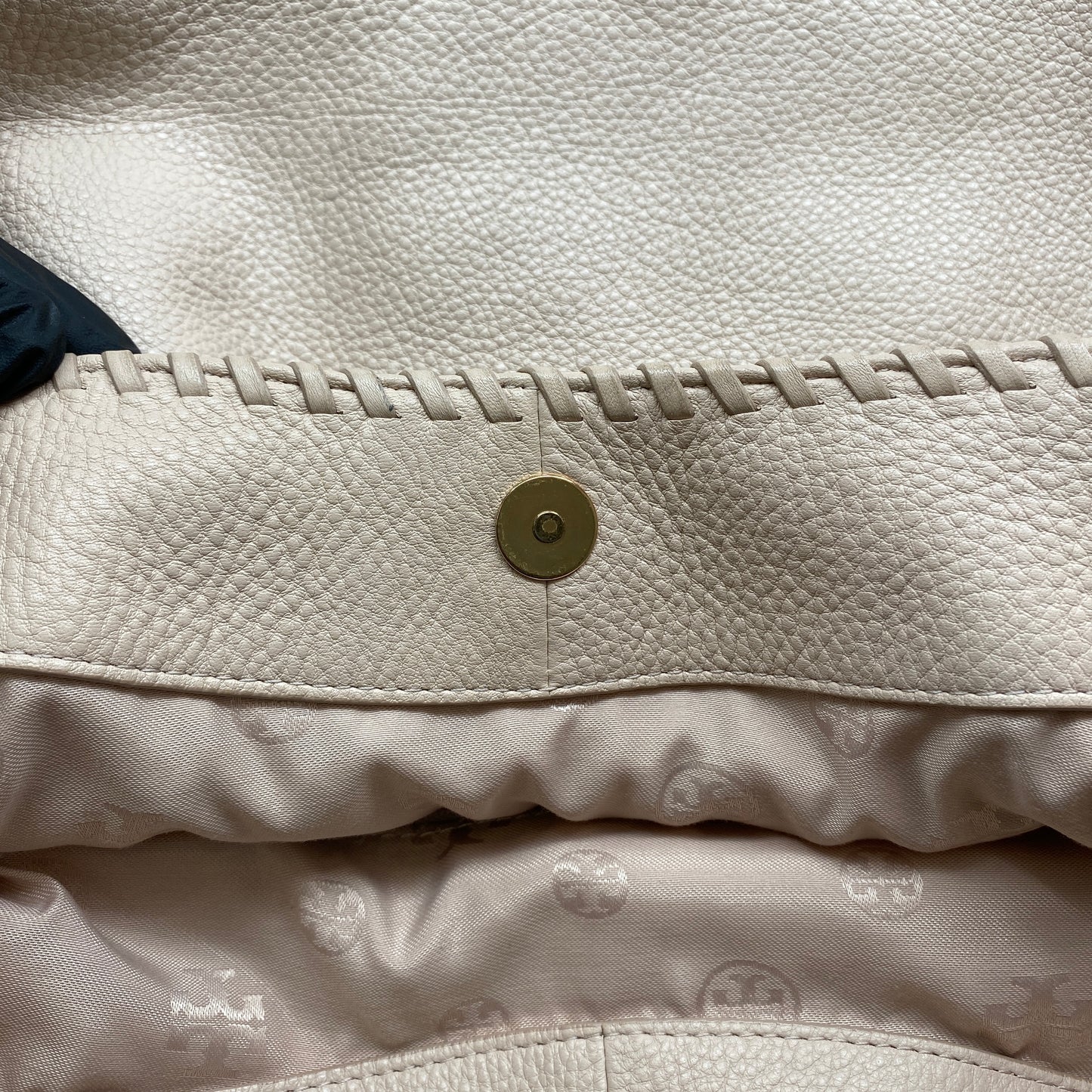 Tory Burch Nude Pebbled Leather Chain Shoulder Tote Bag