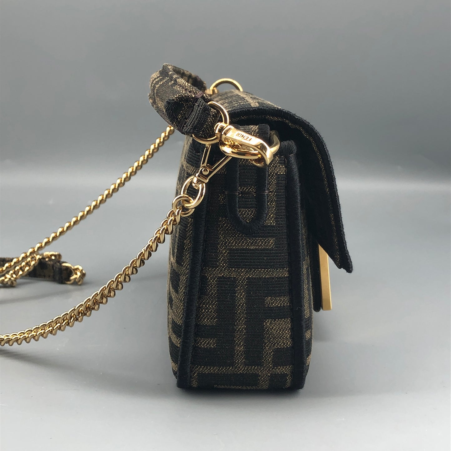 Fendi FF Zucca Baguette Mini Chain Bag Tobacco