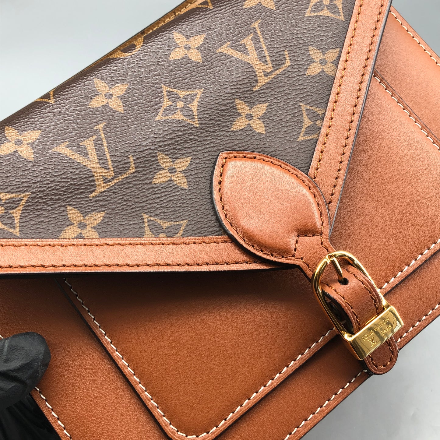 Louis Vuitton Monogram & Leather Biface Crossbody Bag Brown