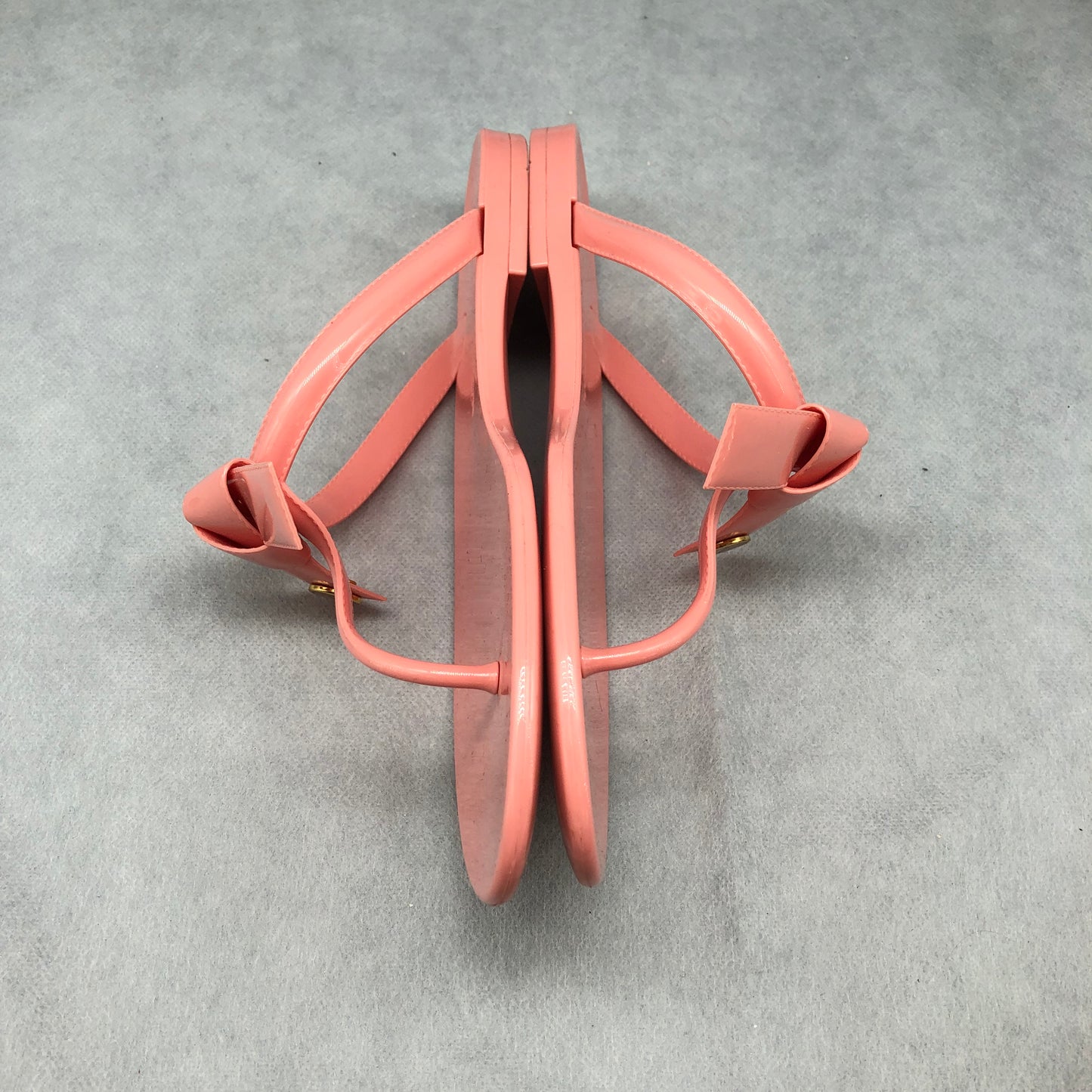 Louis Vuitton Pink Thong Sandals Women's Shoes Size 37