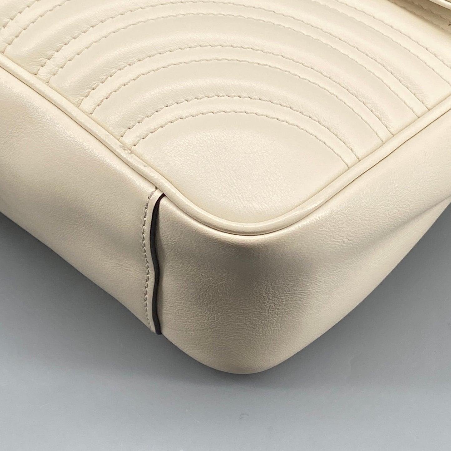 Gucci Cream GG Marmont Chevron Quilted Shoulder Bag