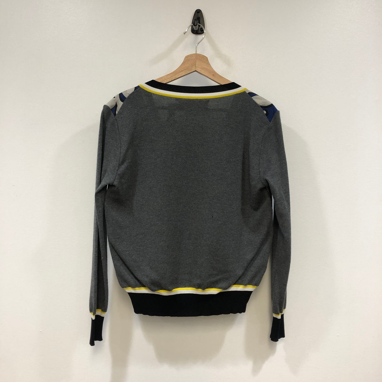 Marni Leaf Pattern V-Neck Knit Sweater Size 38 Grey/Blue/Yellow/White
