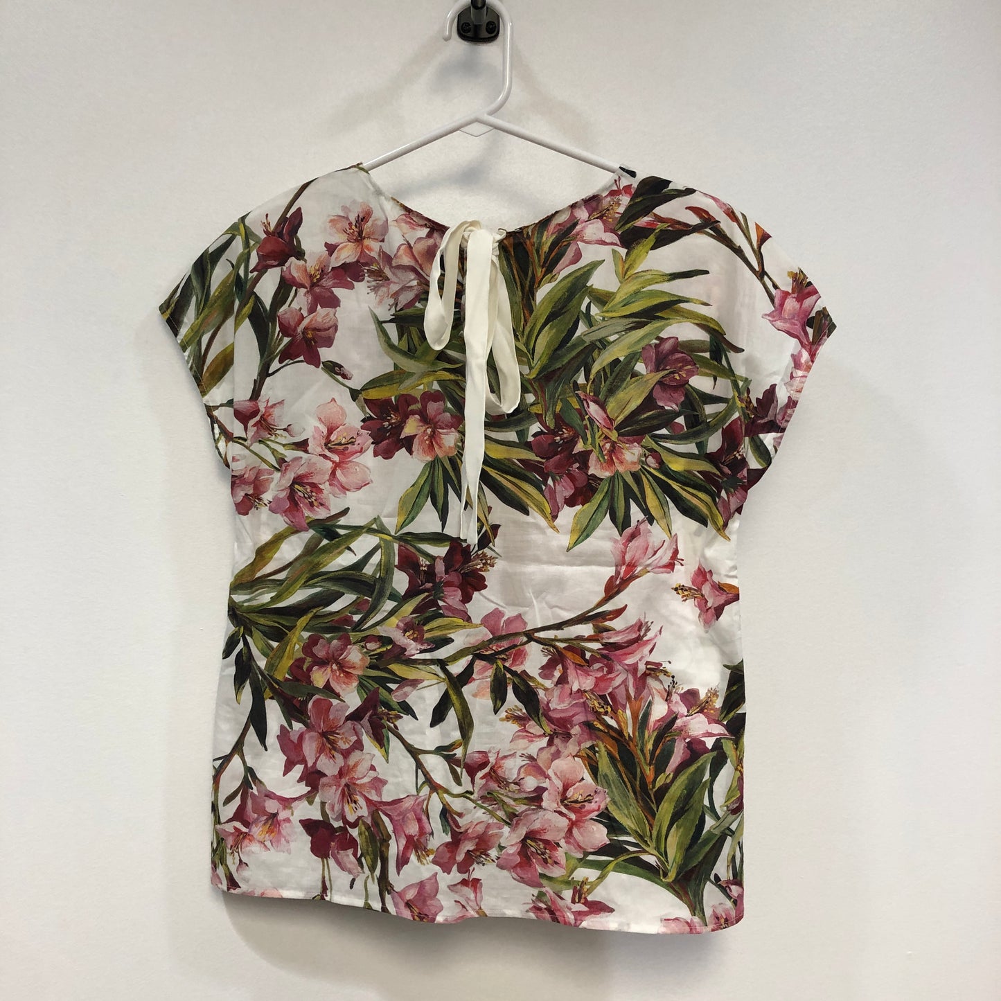 Dolce & Gabbana White Floral Print Cap Sleeve Blouse Size 38