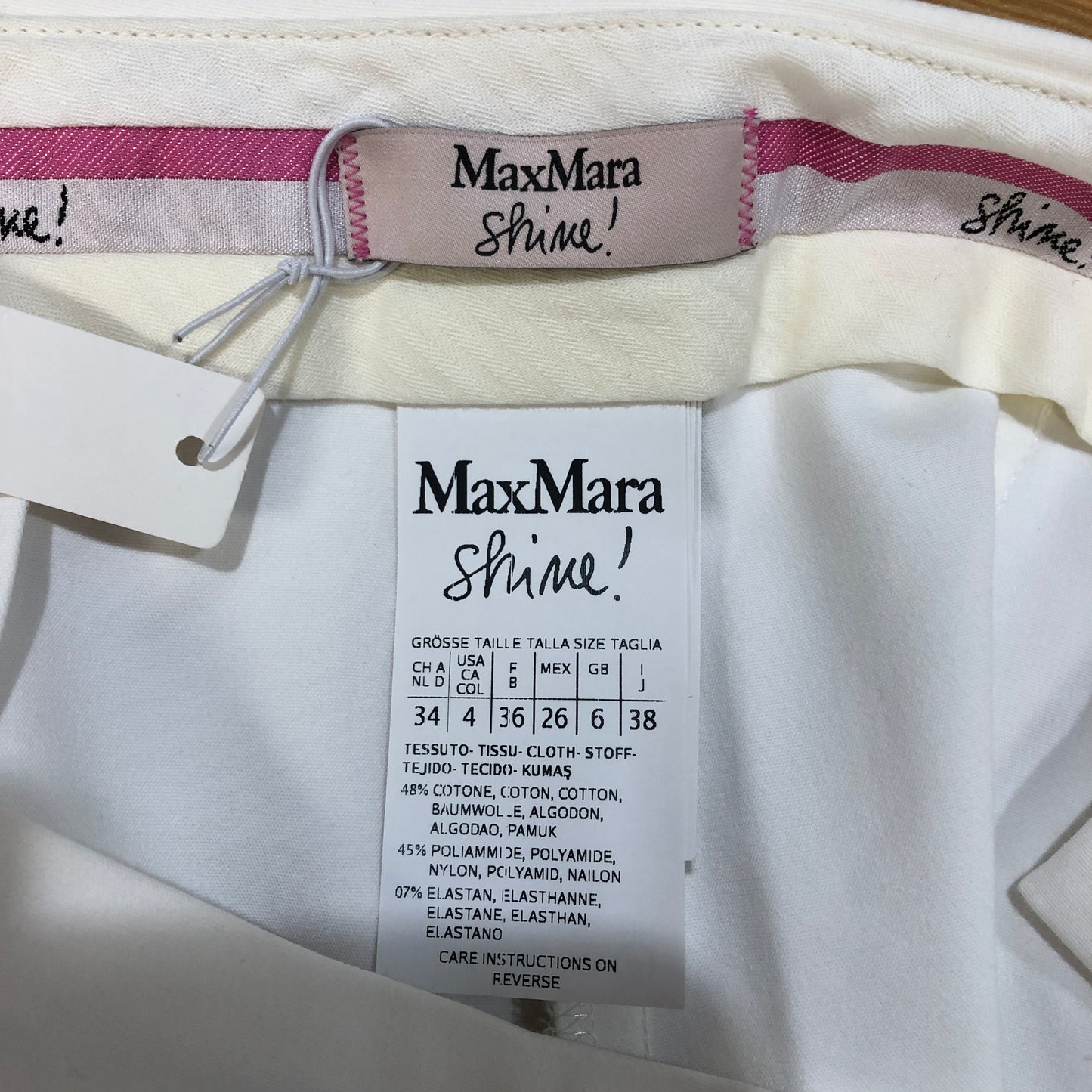 MaxMara Shine!  White Cropped Slim Trousers Size US 4